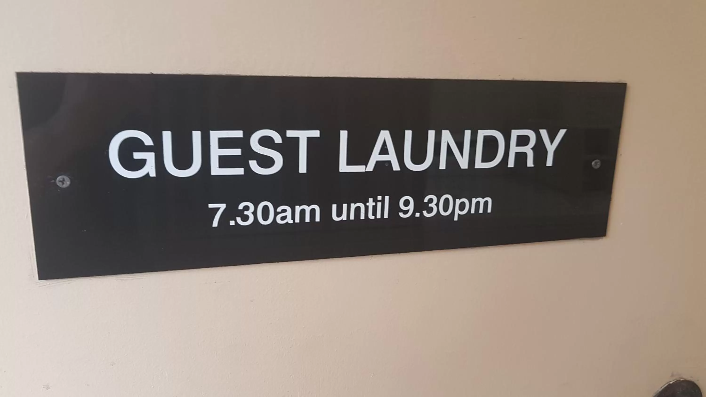 laundry in Oasis Inn Apartments