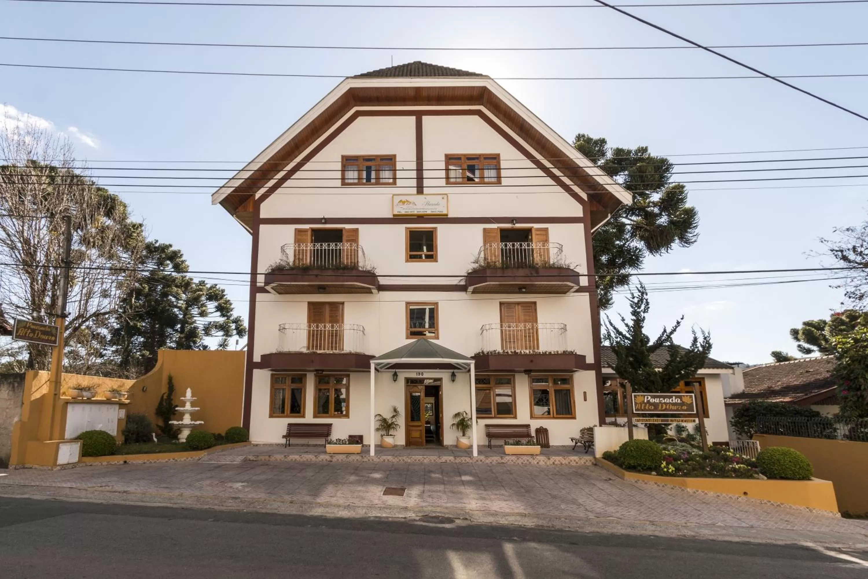Property Building in Pousada Alto D'ouro