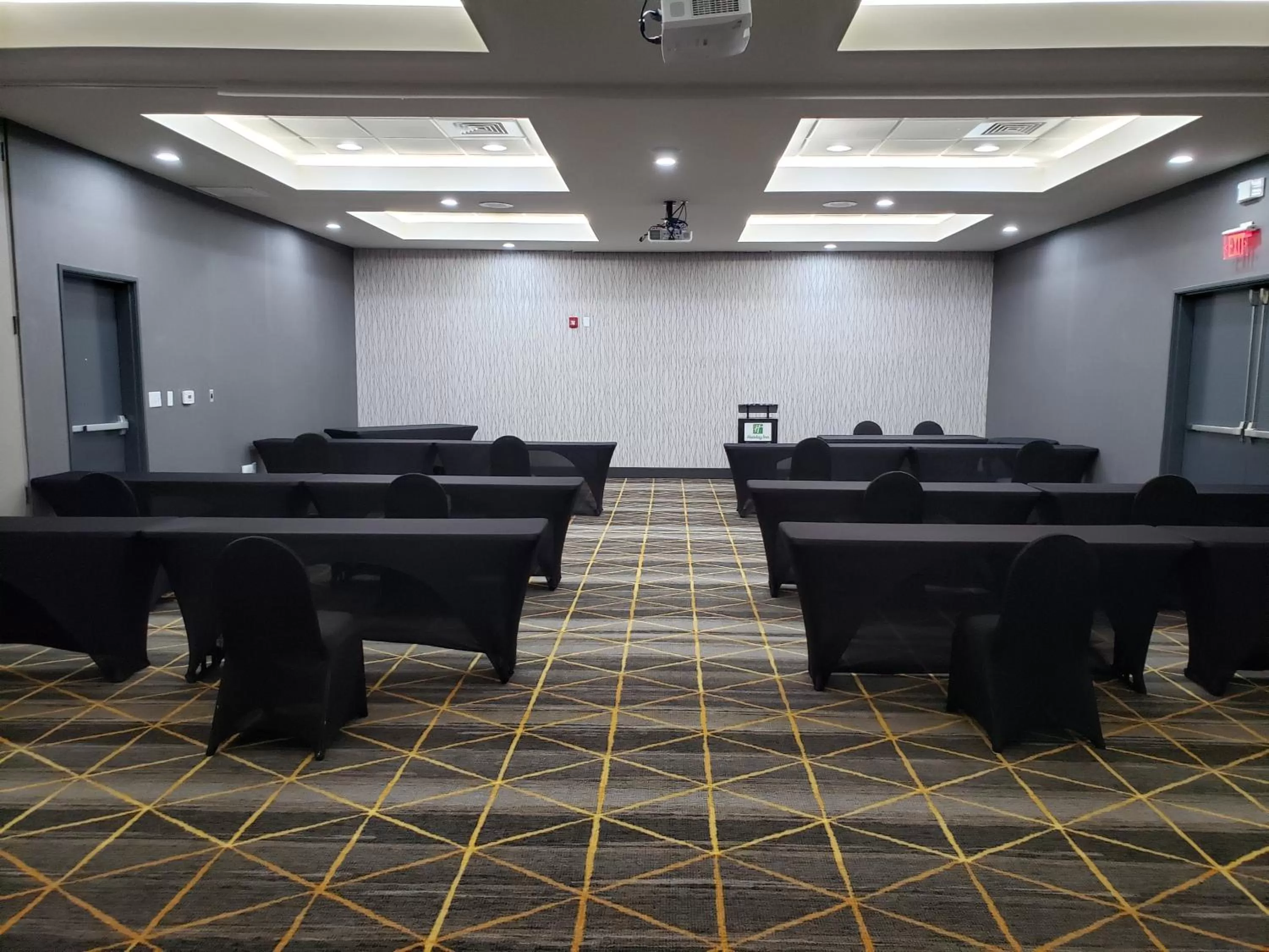 Meeting/conference room in Holiday Inn Southaven Central - Memphis by IHG