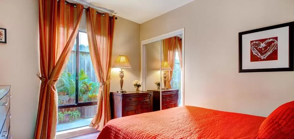 Bed in Beachwalk Villas