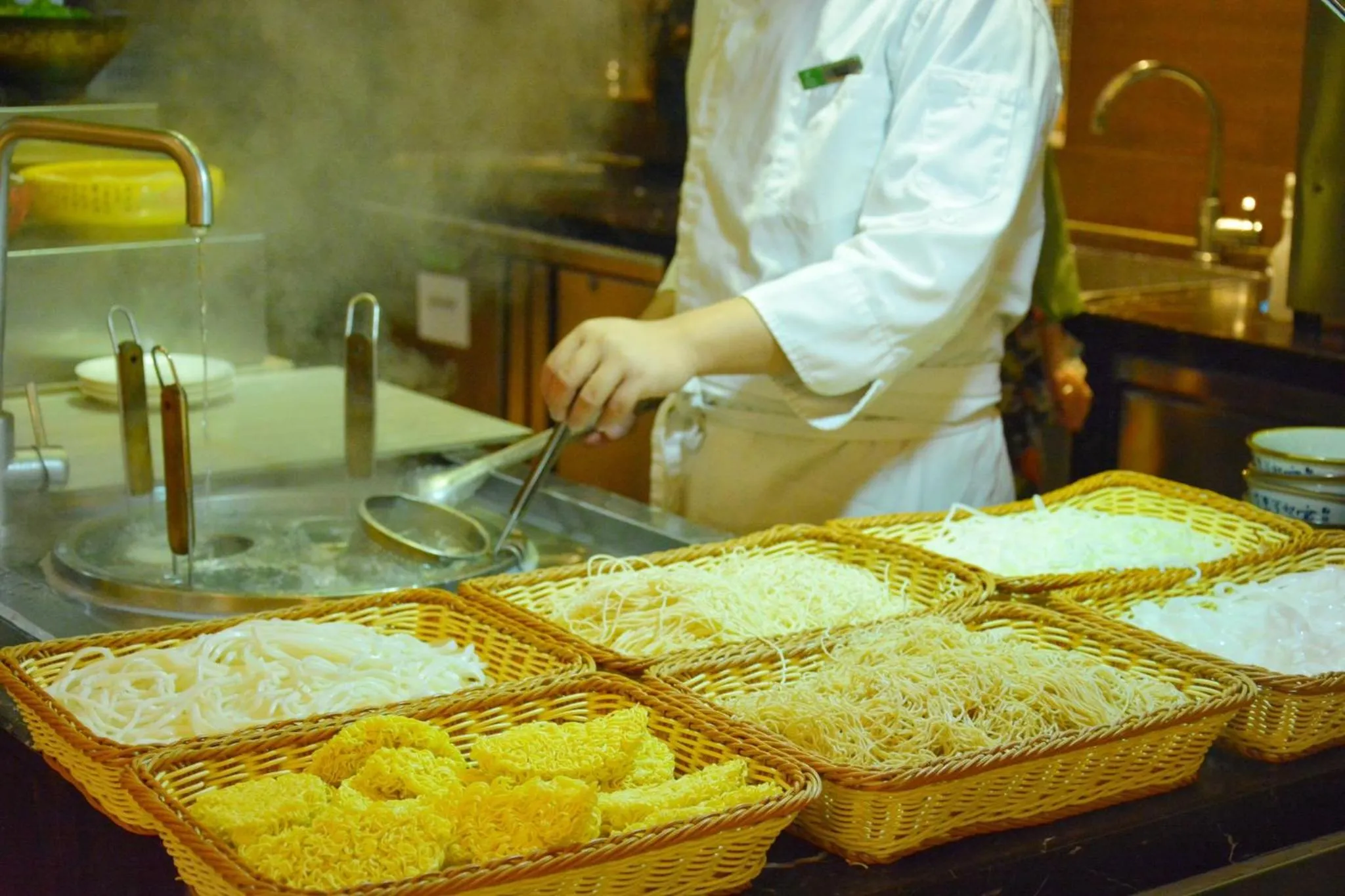 Breakfast in Junluxe Hotel Guangzhou Science City-Free Shuttle Bus Service to Guangzhou Canton Fair