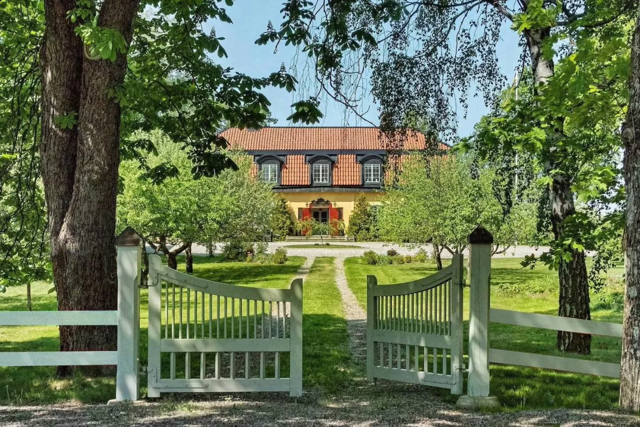 Östa Gård Boutique B&B