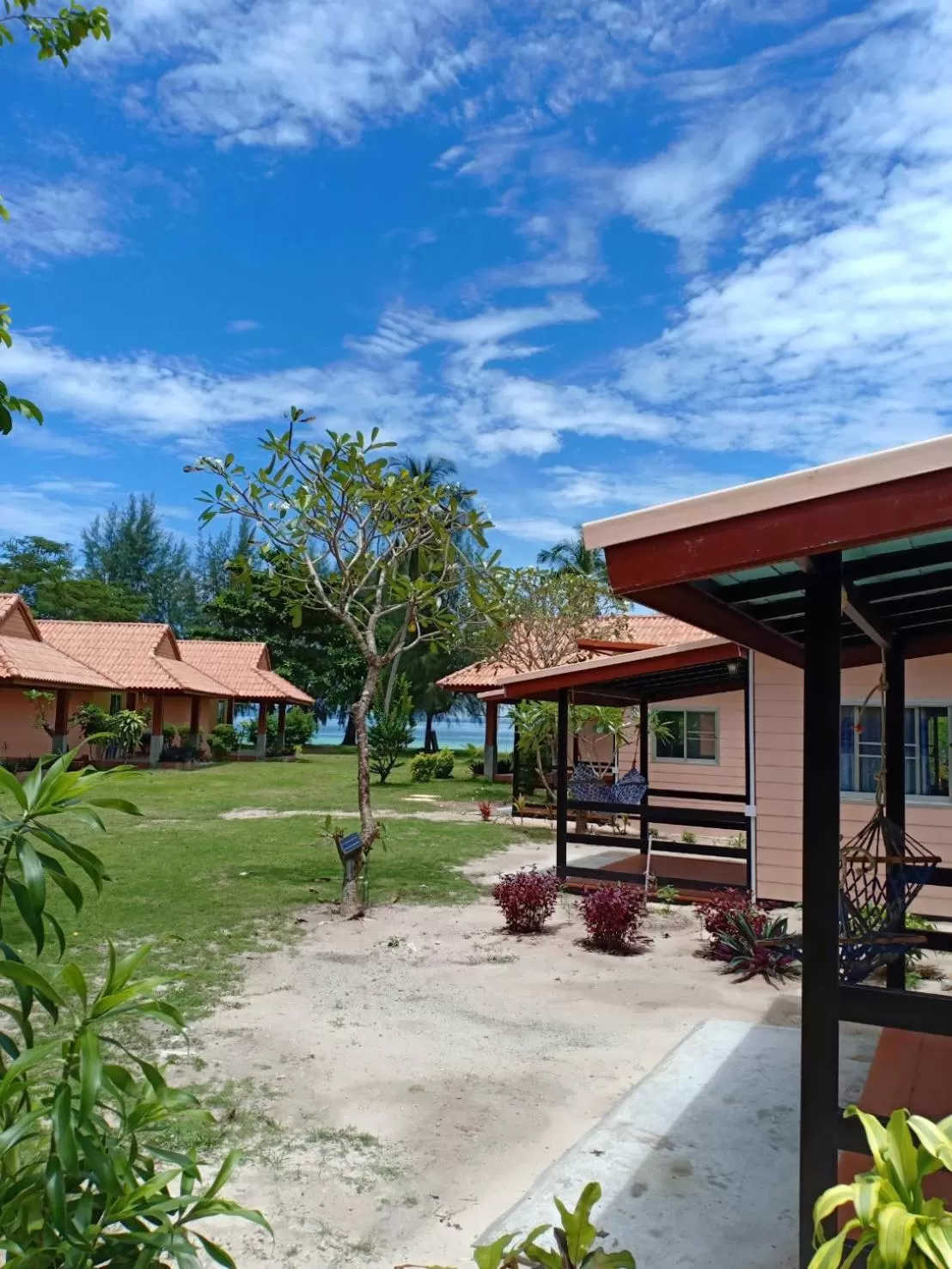 Koh Ngai Kaimuk Thong Resort