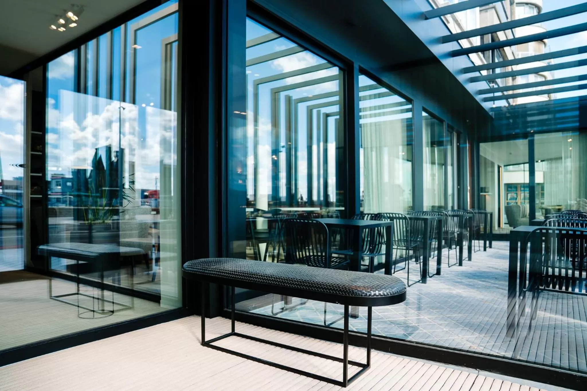 Lobby or reception in Hotel du Bassin