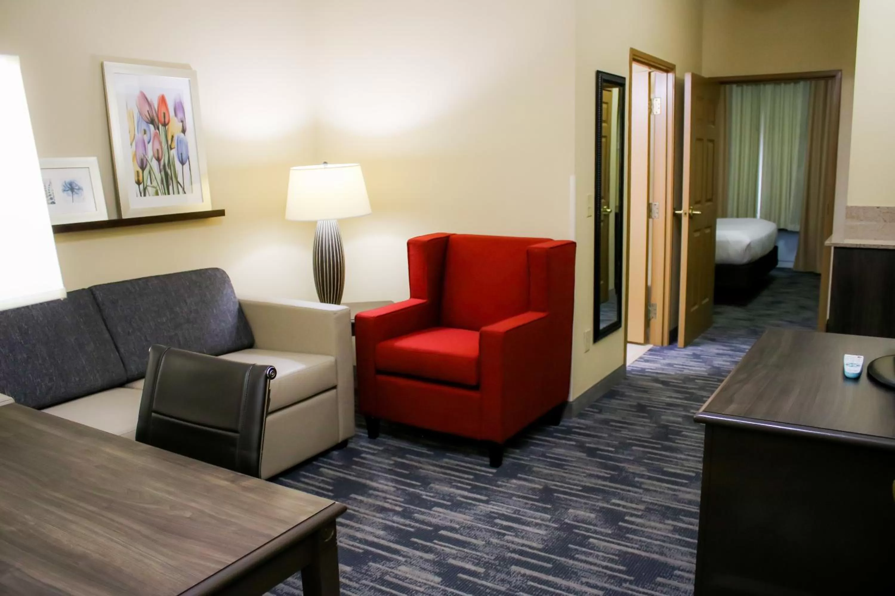 Photo of the whole room in Country Inn & Suites by Radisson, Richmond West at I-64, VA