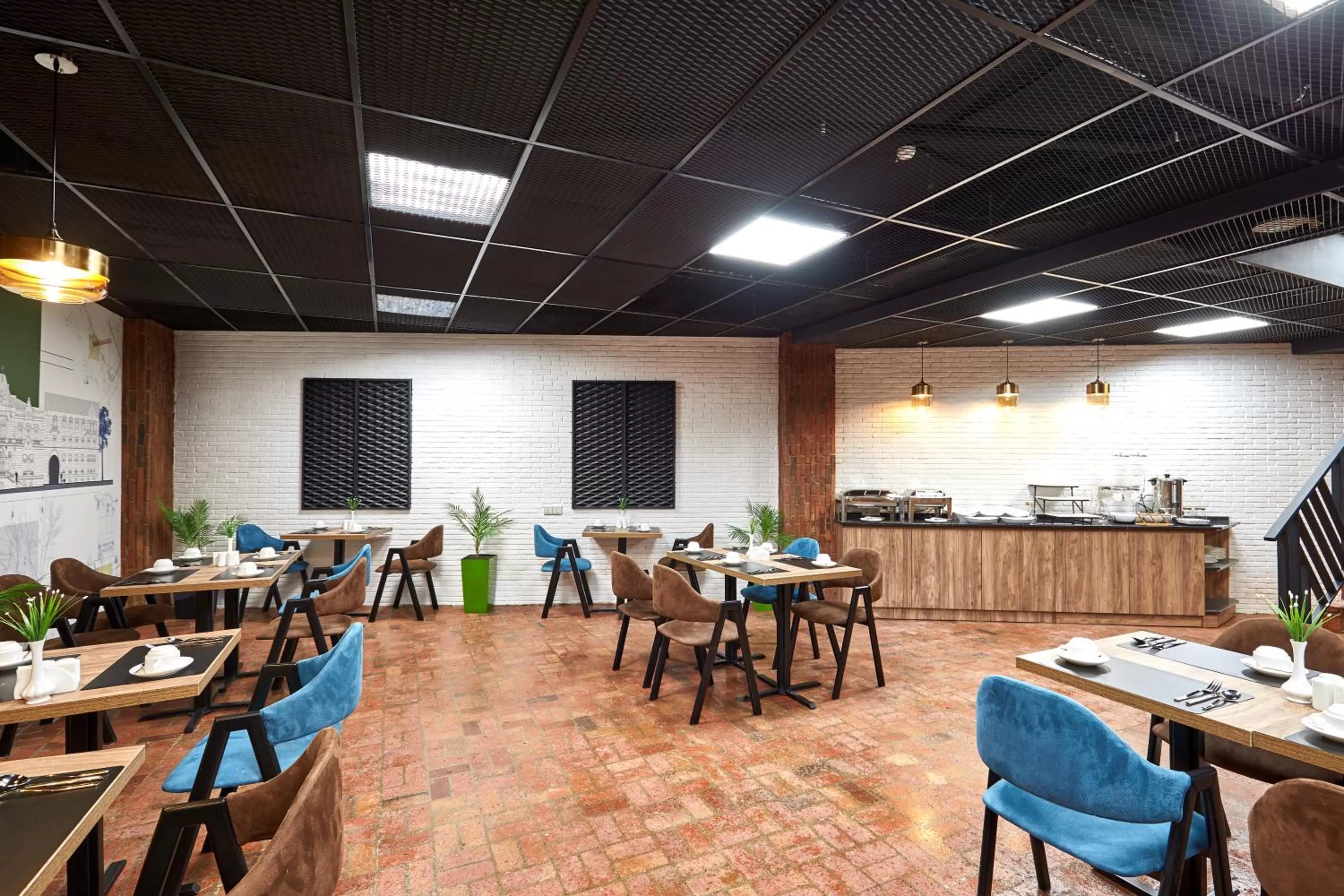 Restaurant/places to eat in Graphica Tbilisi Hotel