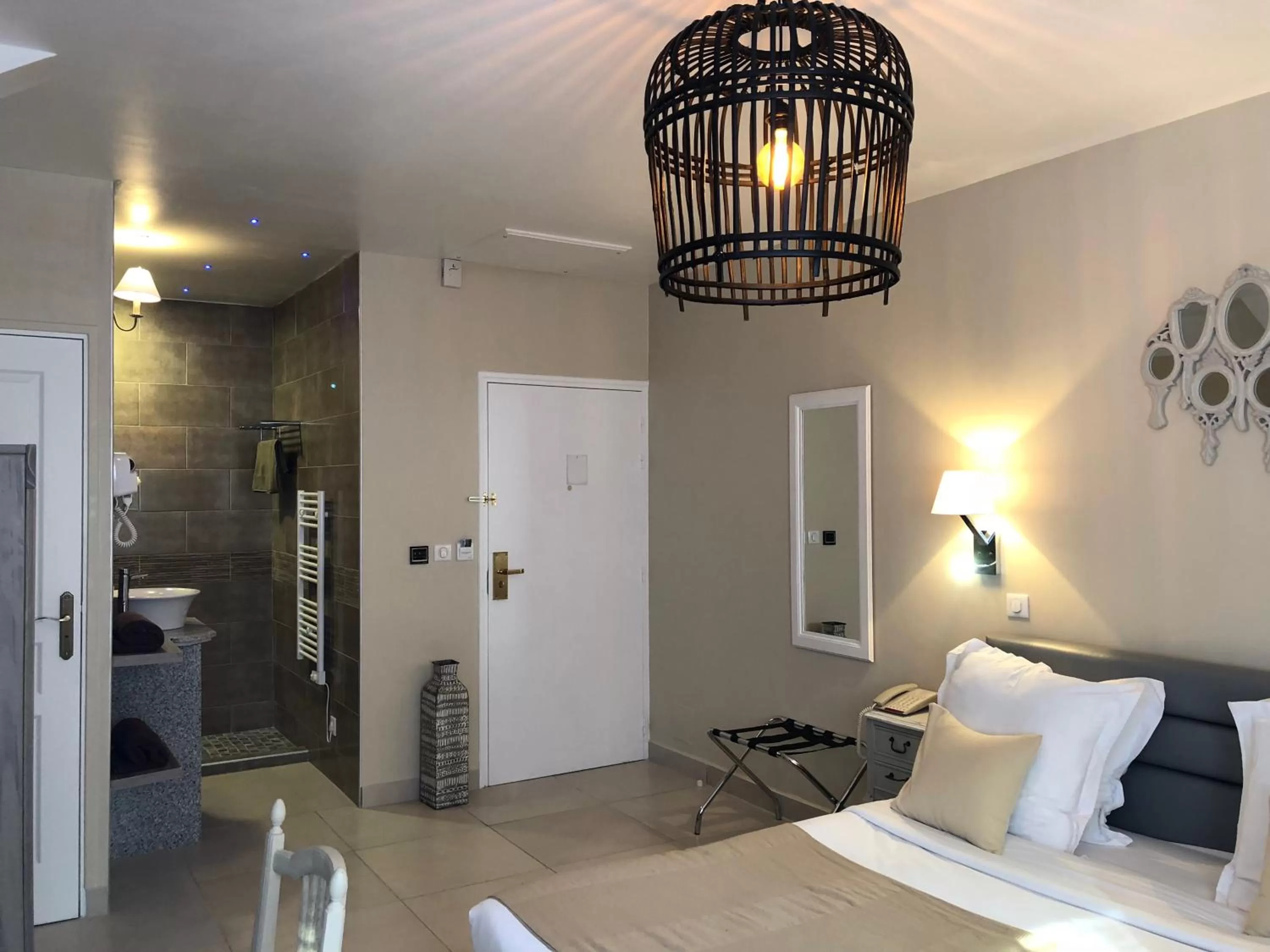 Bed in Hotel Le Cilaos