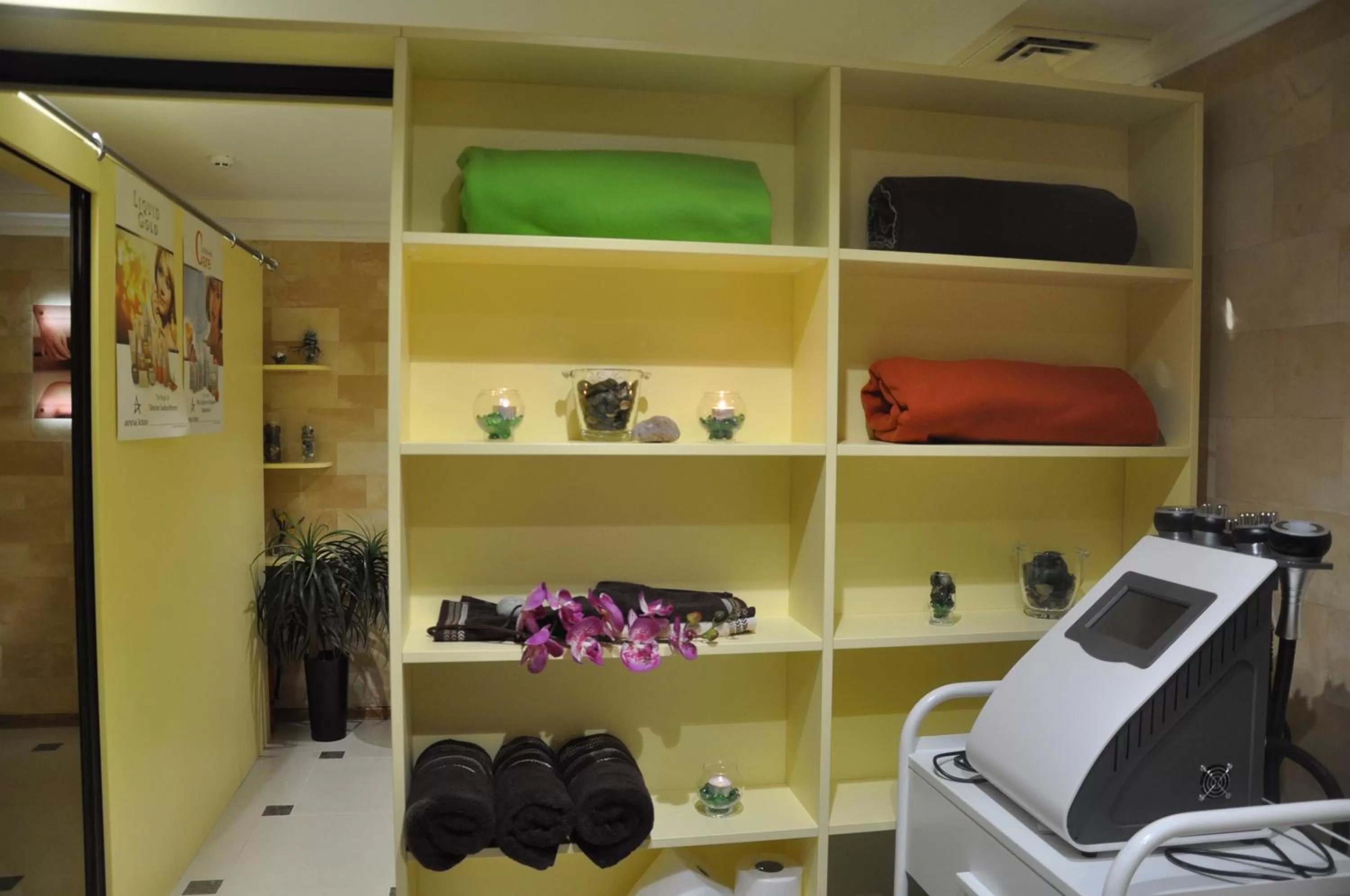 Hot Tub in Hotel Villa Natali