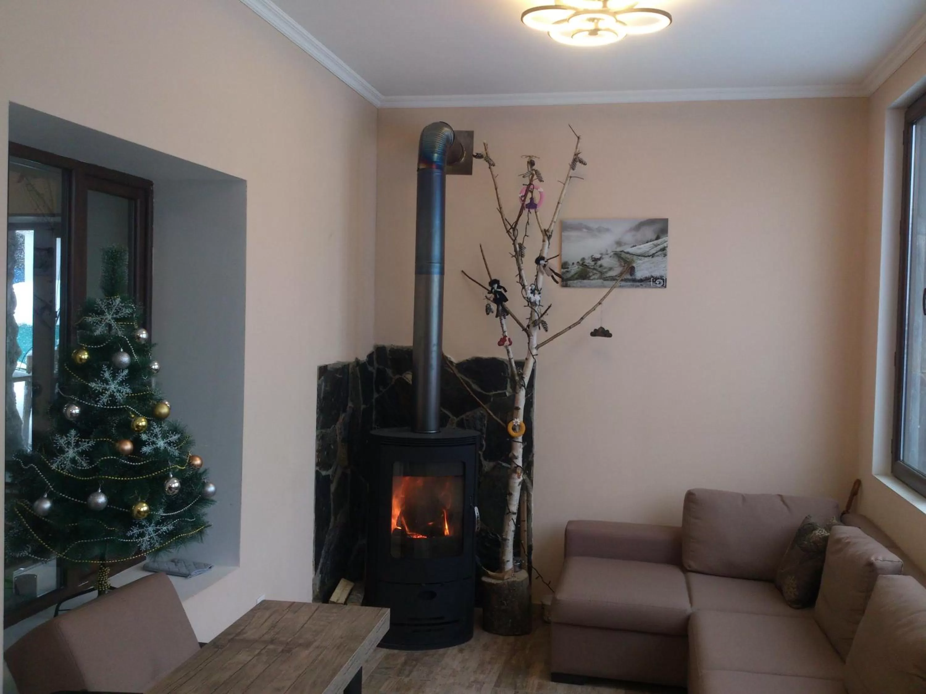 Communal lounge/ TV room in Hotel Svanseti