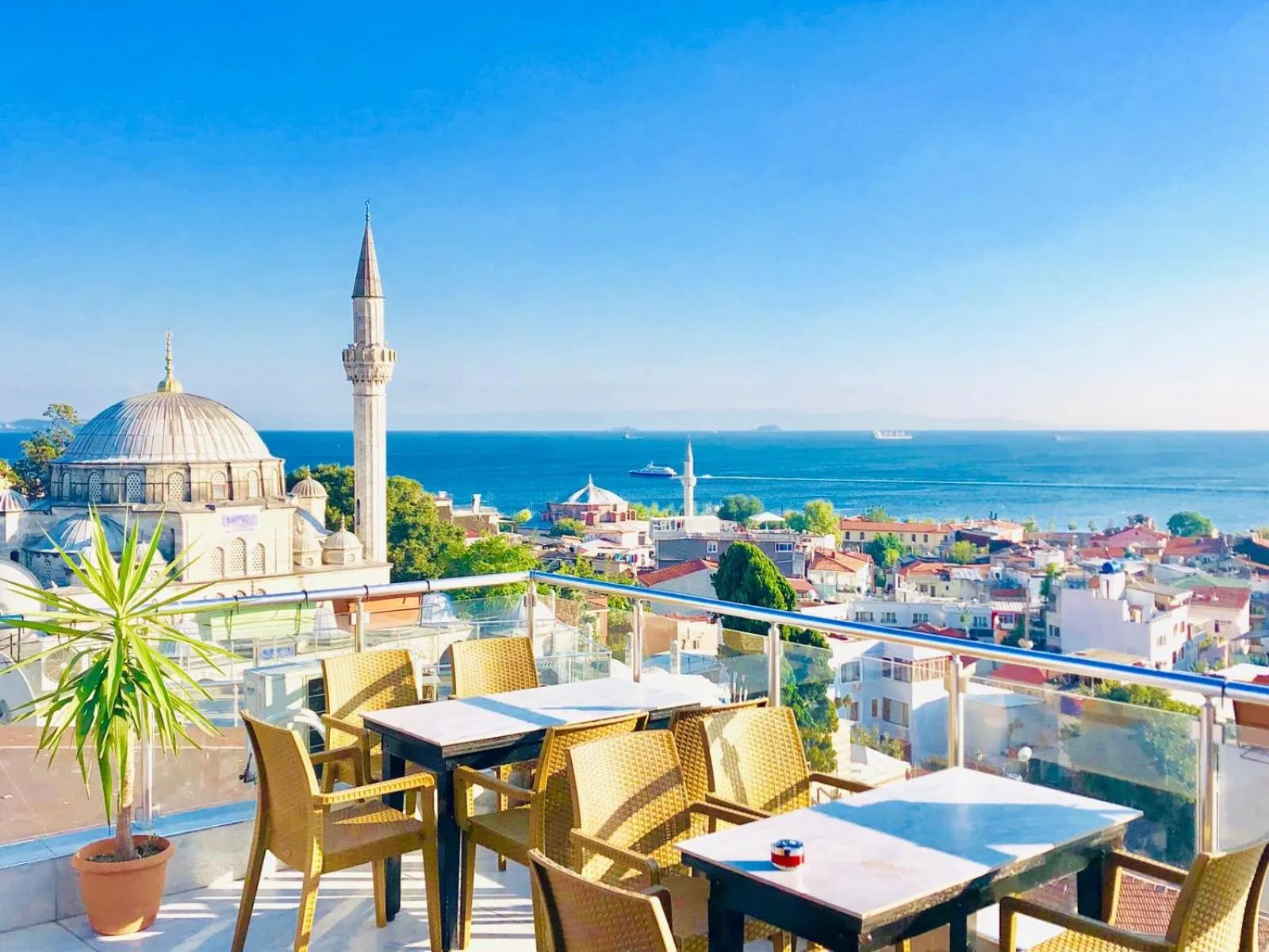 Balcony/Terrace in Art City Hotel Istanbul