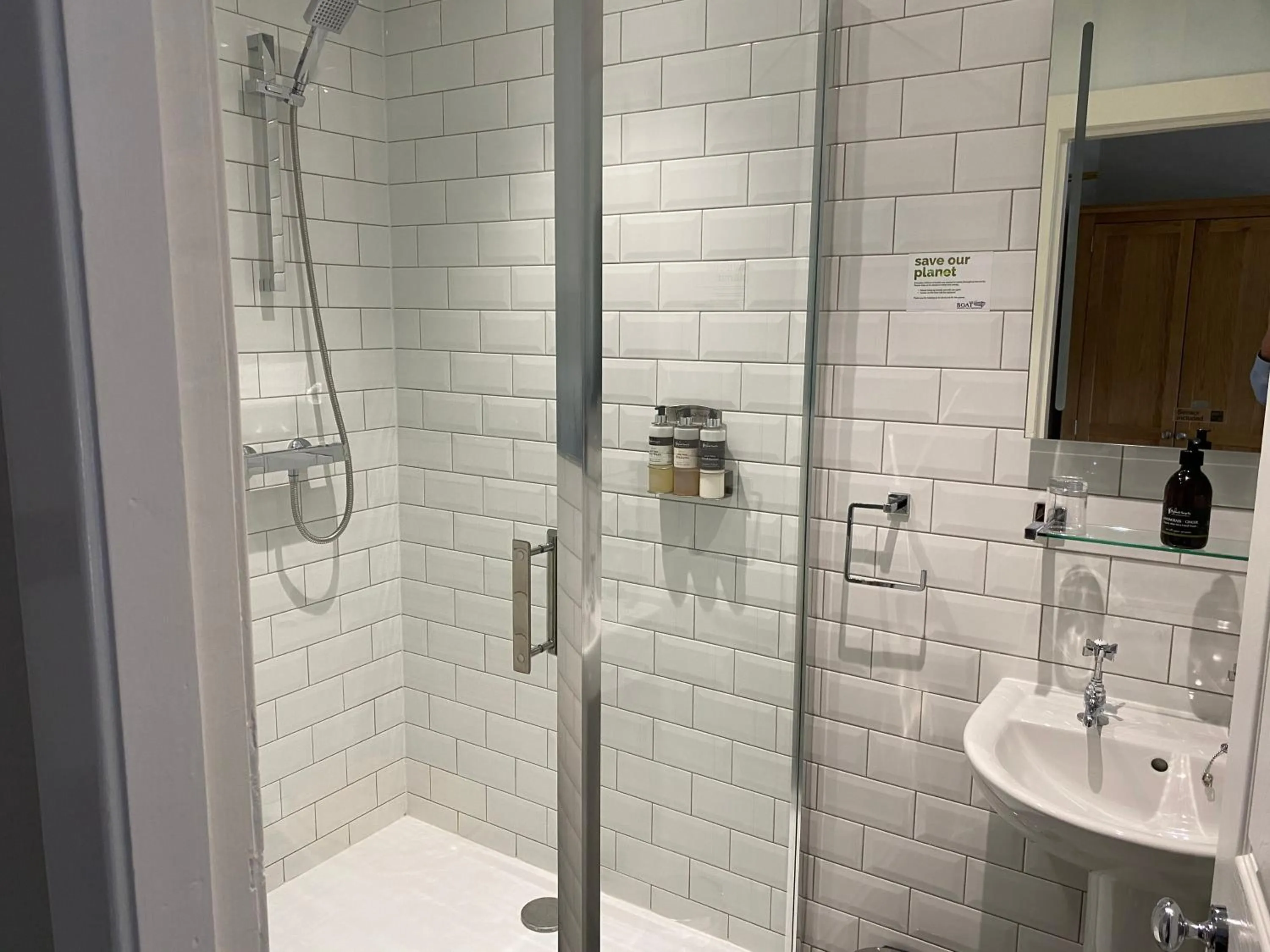 Bathroom in Boat Country Inn and Restaurant