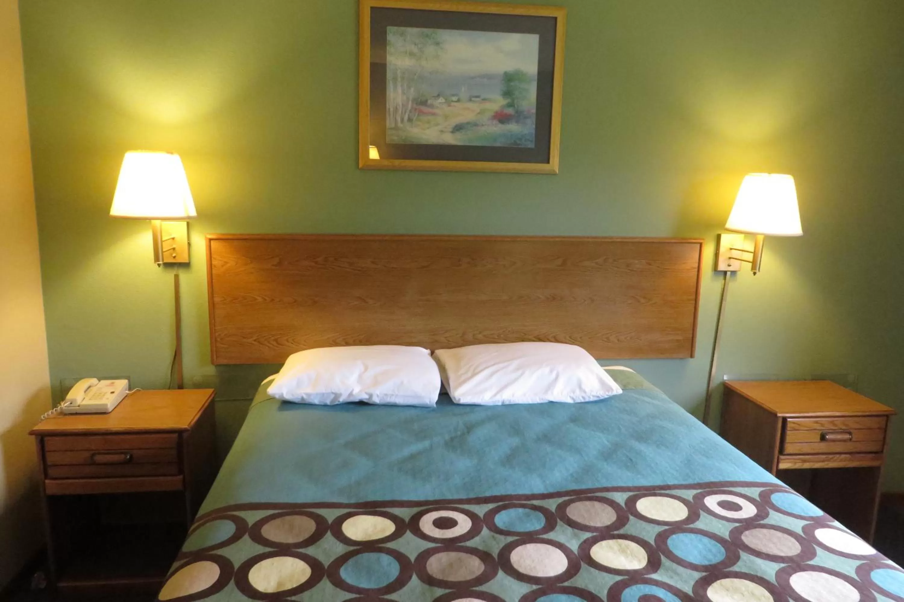 Bed in Super 8 by Wyndham Macomb