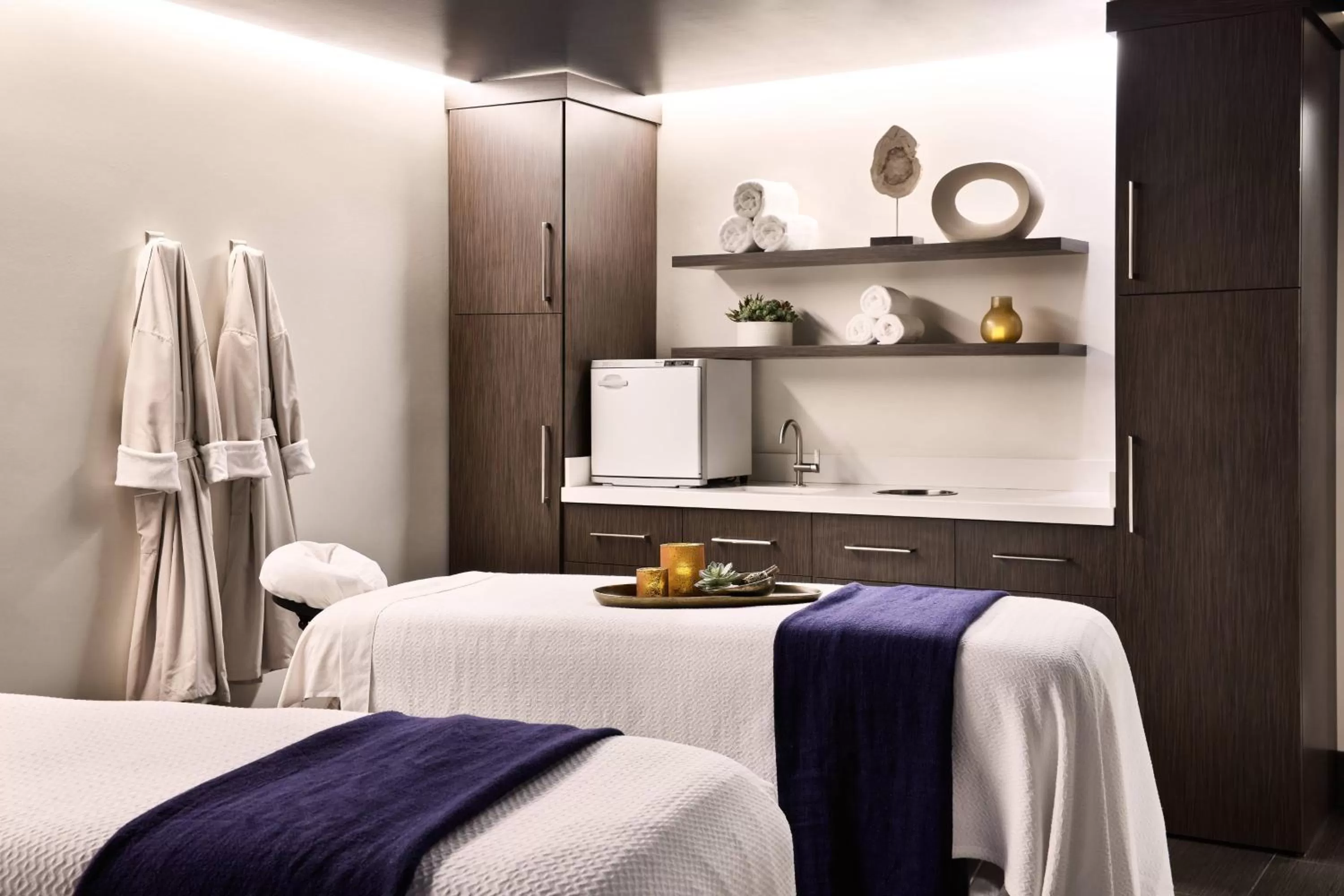 Spa and wellness centre/facilities, Bed in ADERO Scottsdale Resort, Autograph Collection