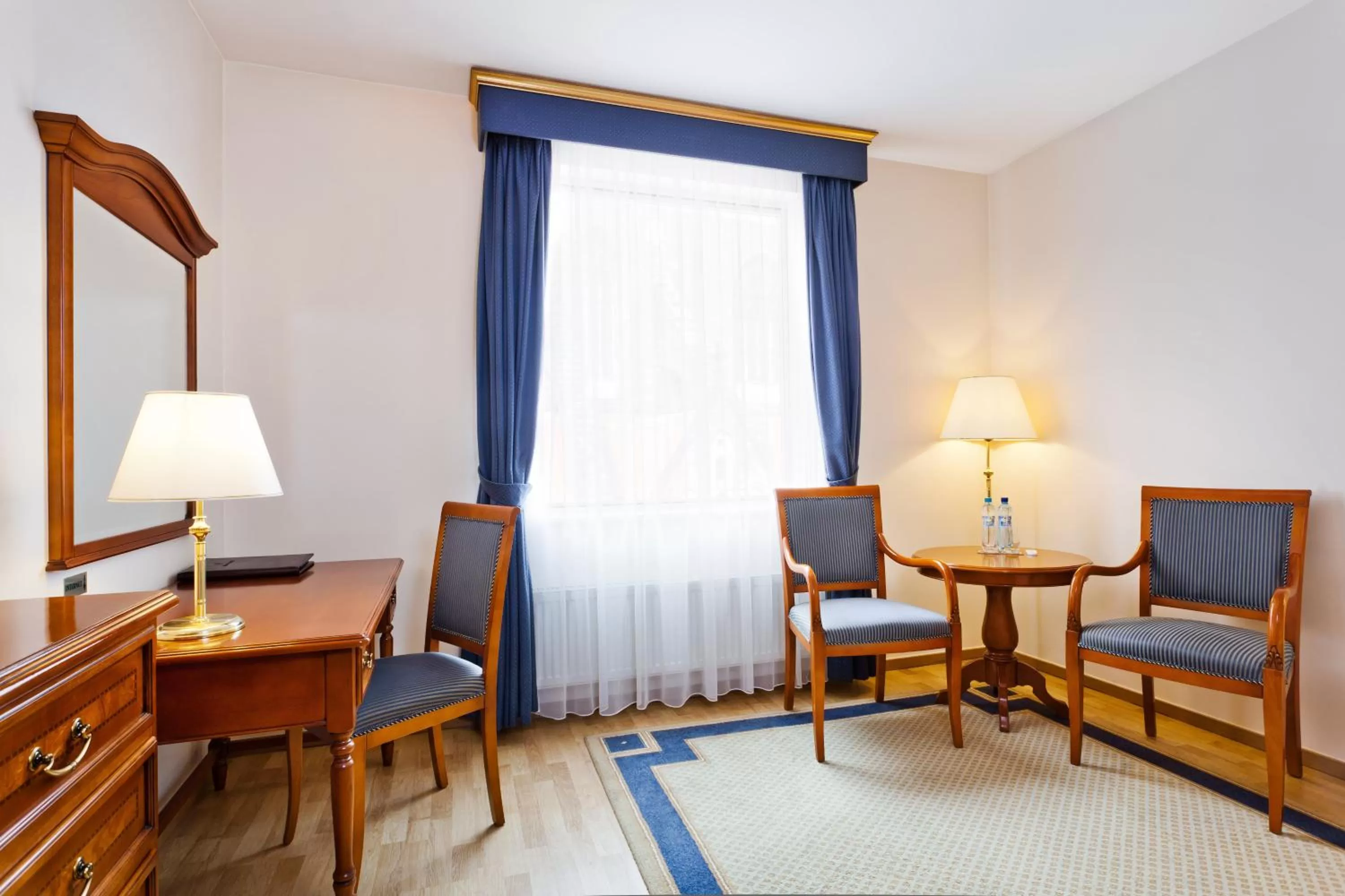 Seating area in Qubus Hotel Wrocław