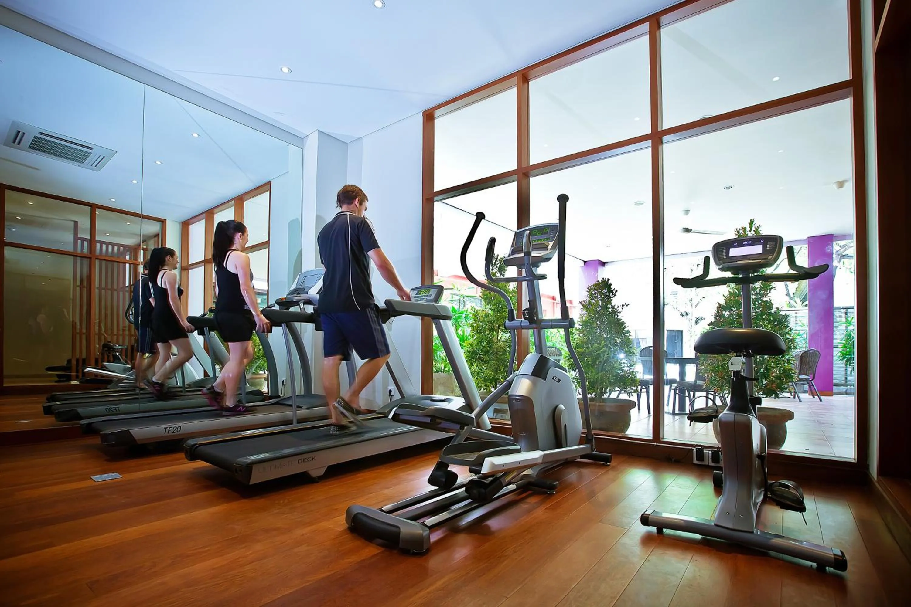 Fitness centre/facilities in Kuta Central Park Hotel