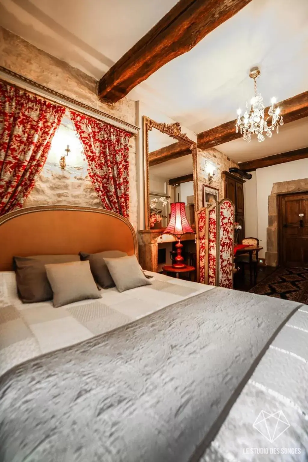 Apartment - single occupancy - Roman in Chambre d'hôtes Le Petit Tertre Apartment - single occupancy - Roman in Chambre d'hôtes Le Petit Tertre