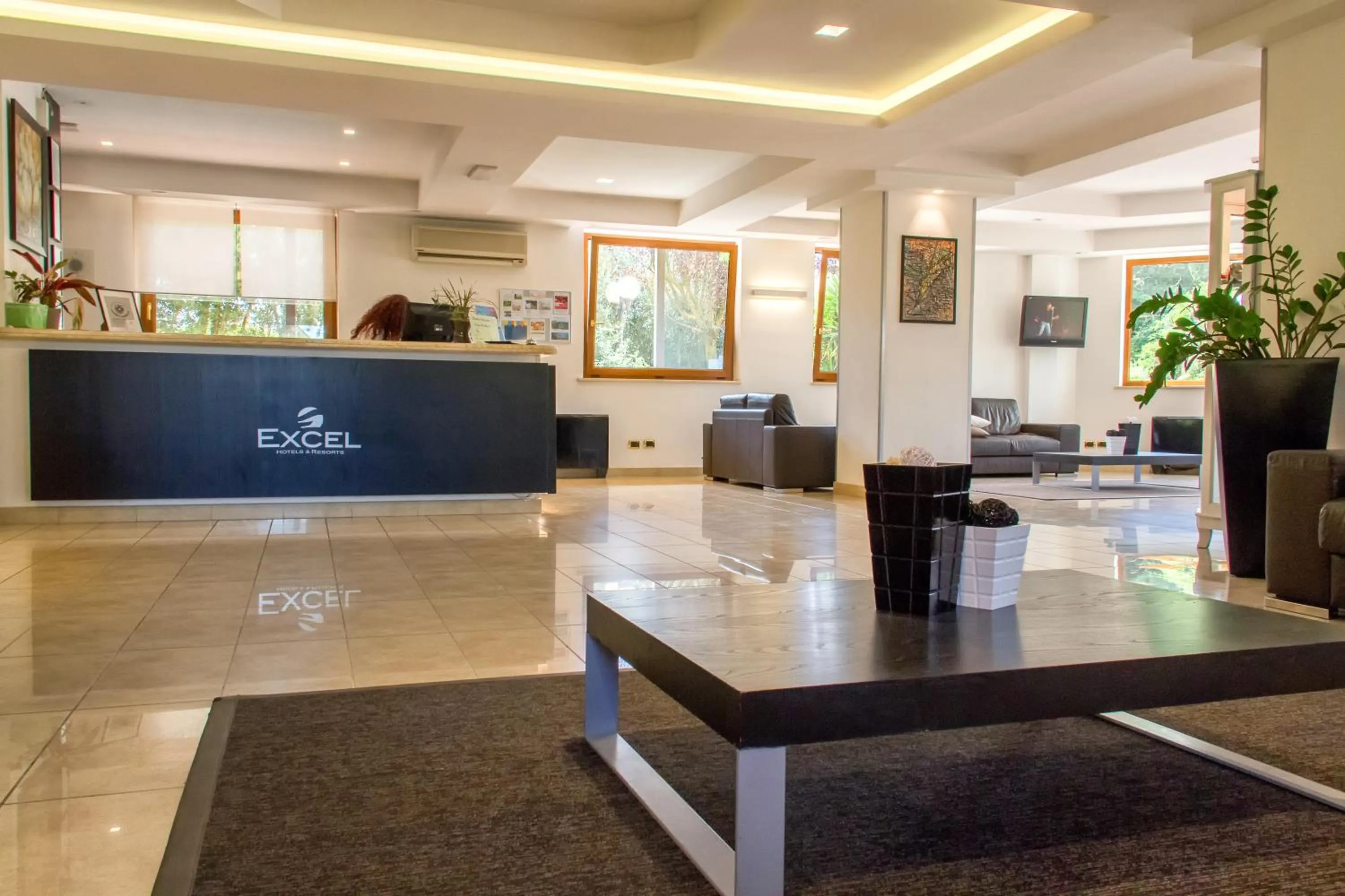 Lobby or reception in Excel Hotel Roma Ciampino