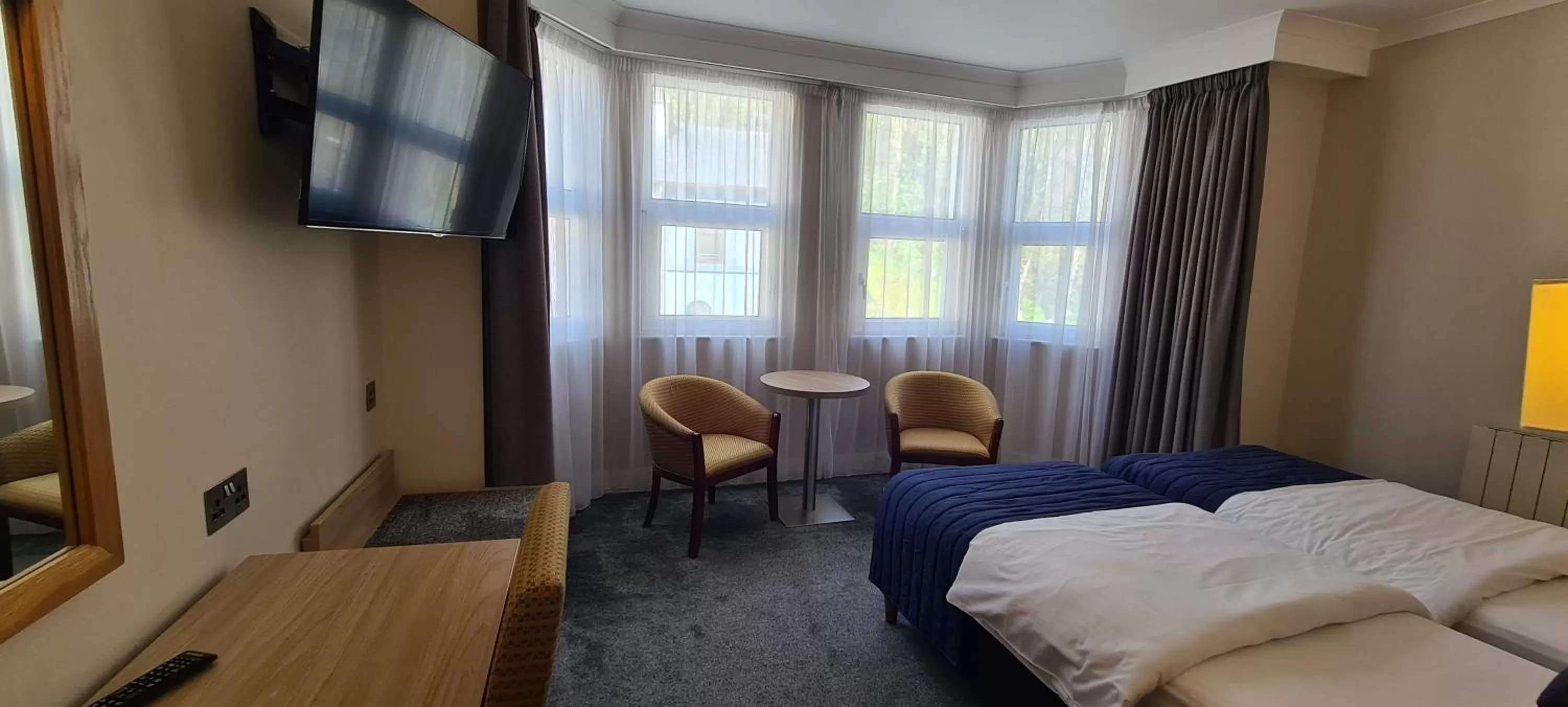 View (from property/room), Bed in The Empress Hotel