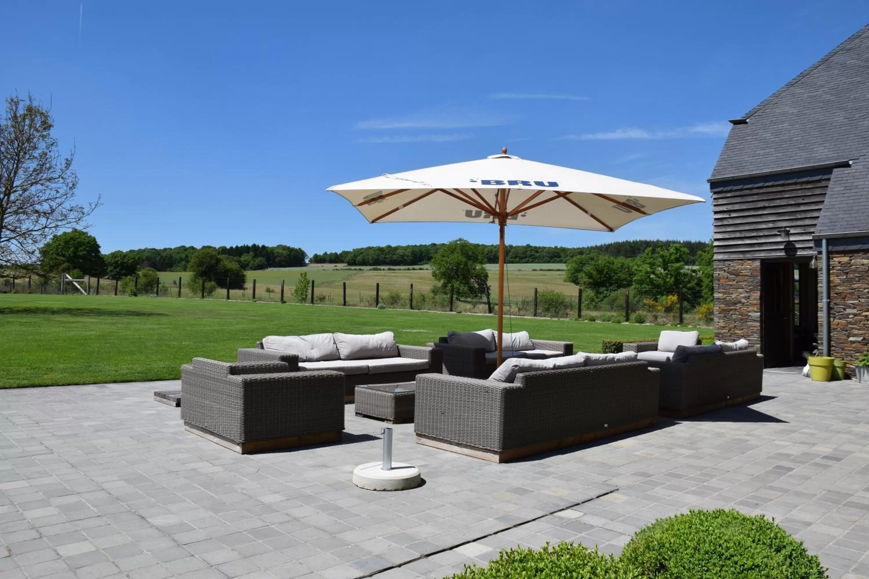 Patio in B&B Le Briquemont