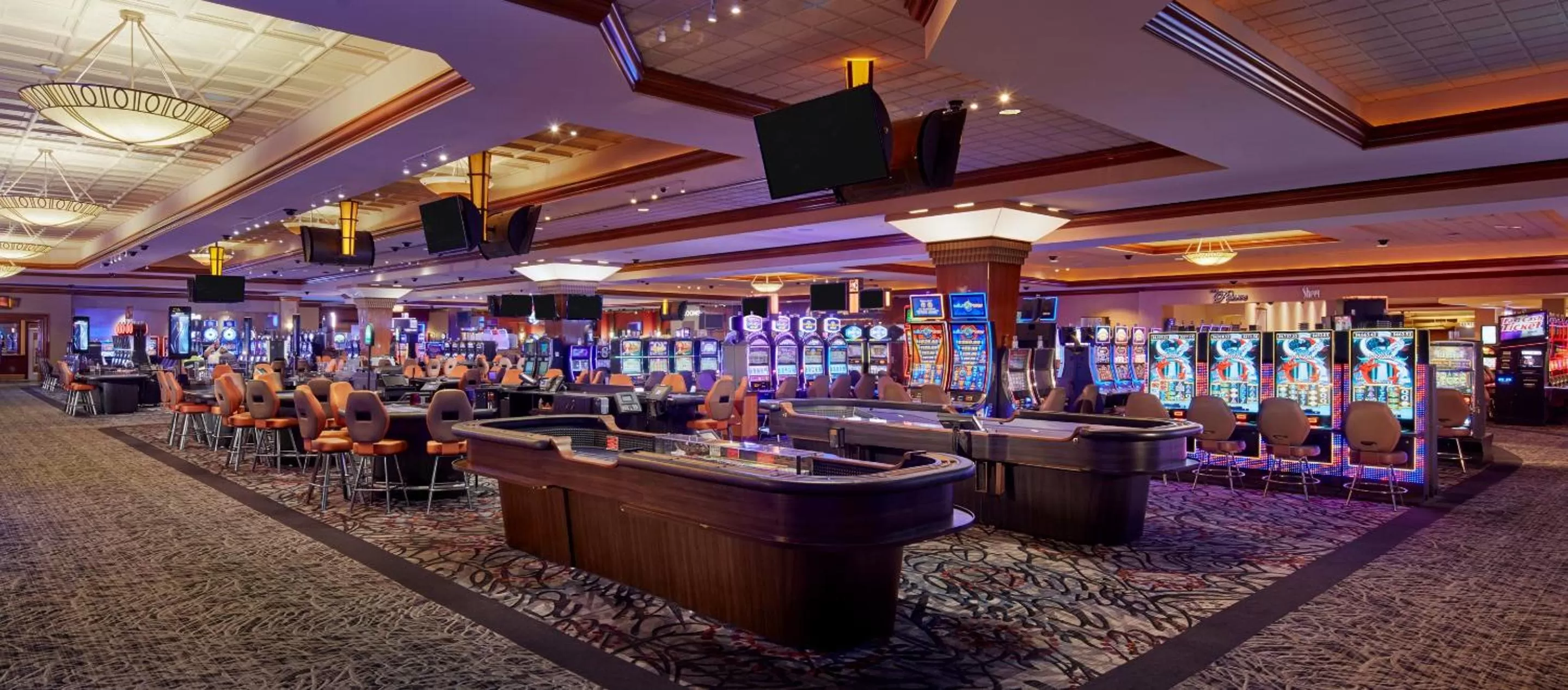 Casino in Harrah's Joliet, A Caesars Destination