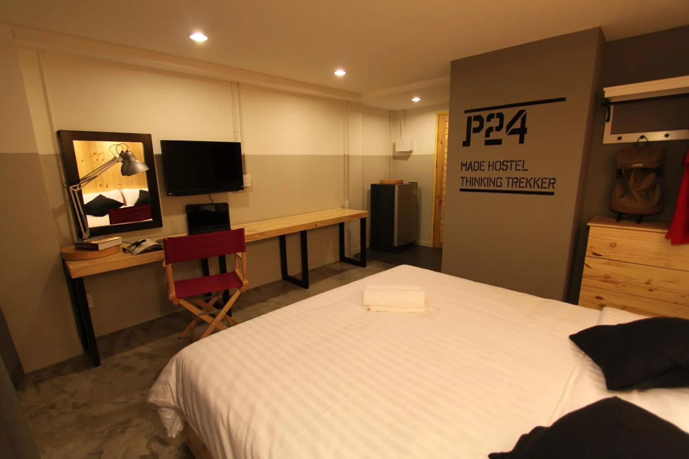 Photo of the whole room, Bed in P24 at Kaset