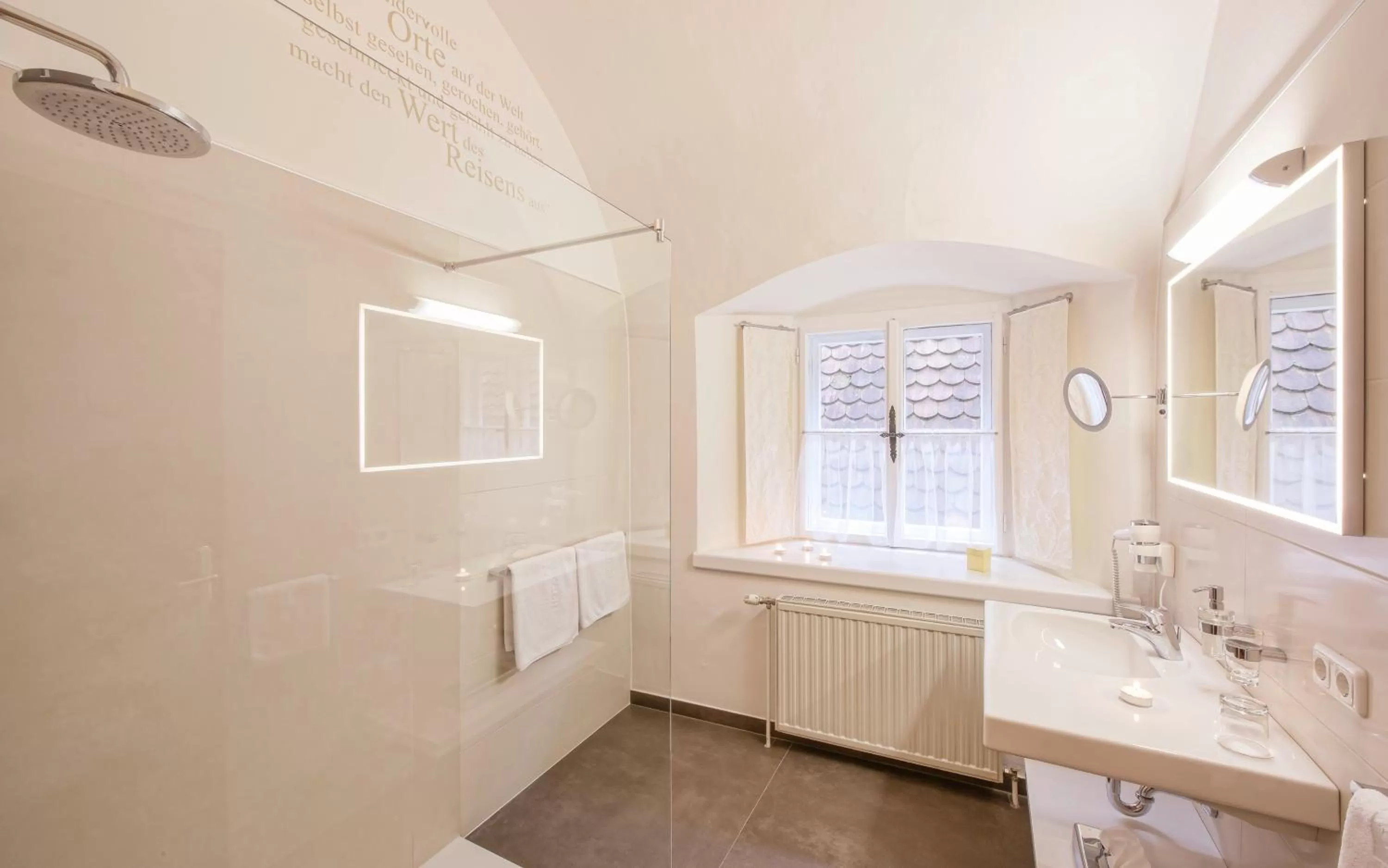 Bathroom in Hotel Mader