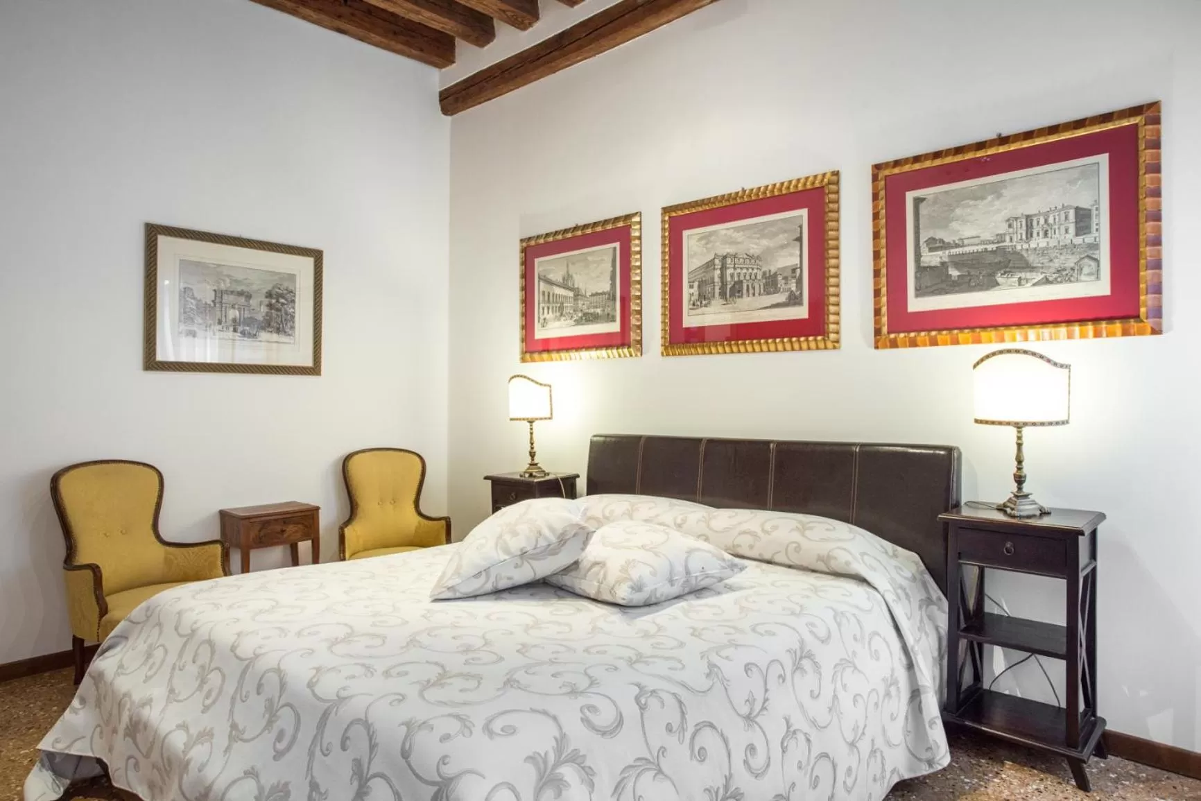 Photo of the whole room, Bed in Ca' Santo Spirito B&B