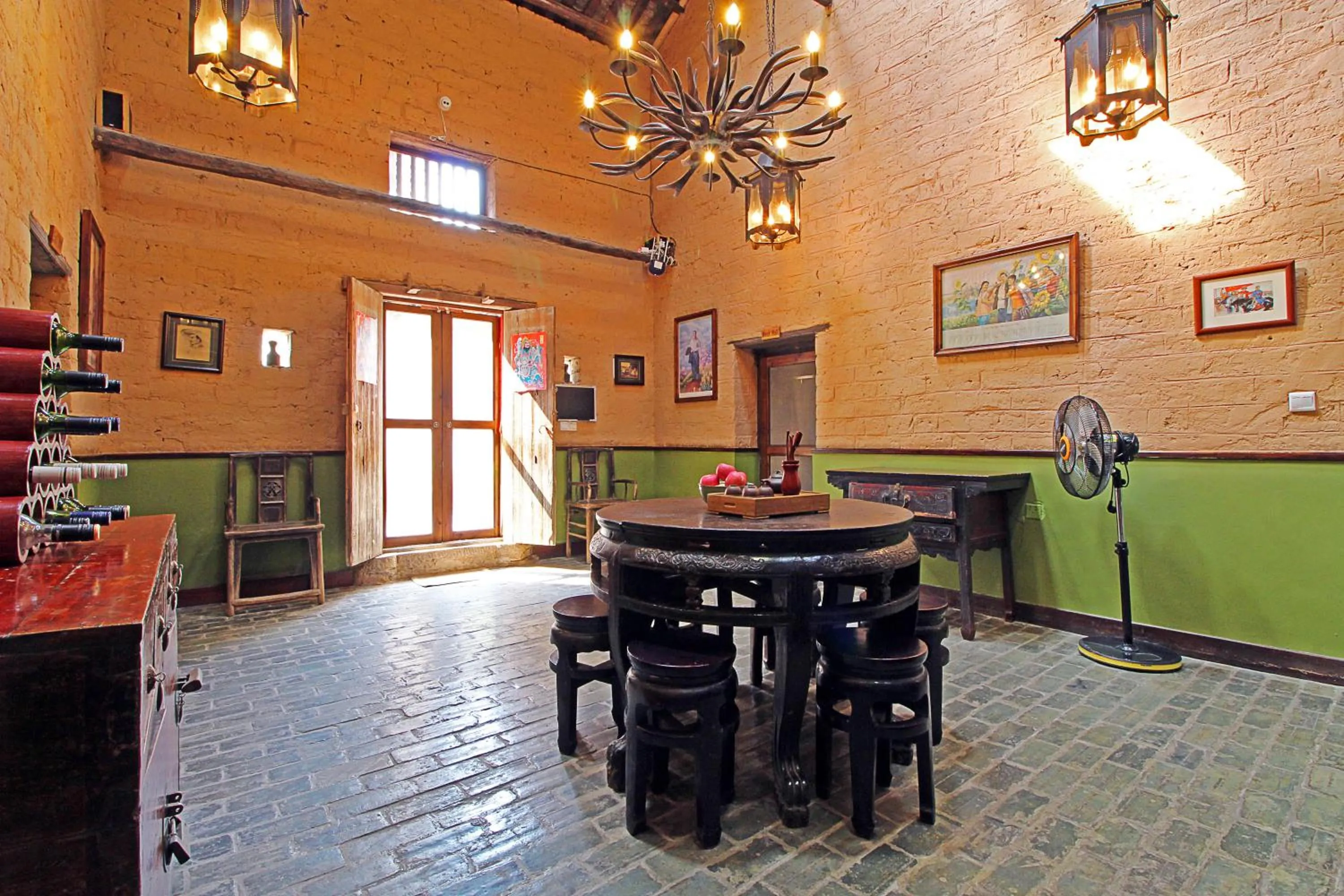 Lounge or bar in Yangshuo Village Inn Boutique Hotel