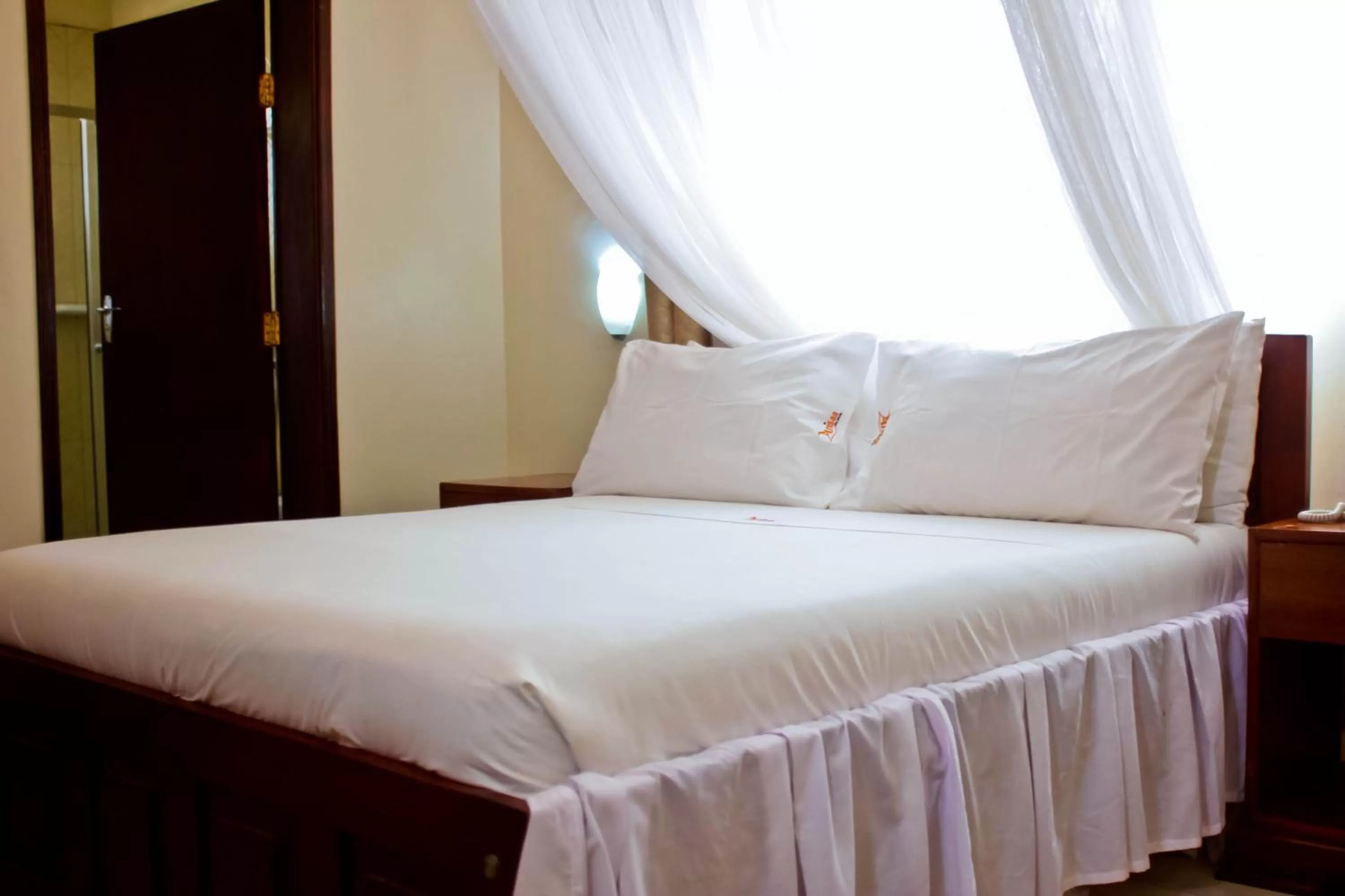 Bed in Al-Nisaa Hotel and Spa