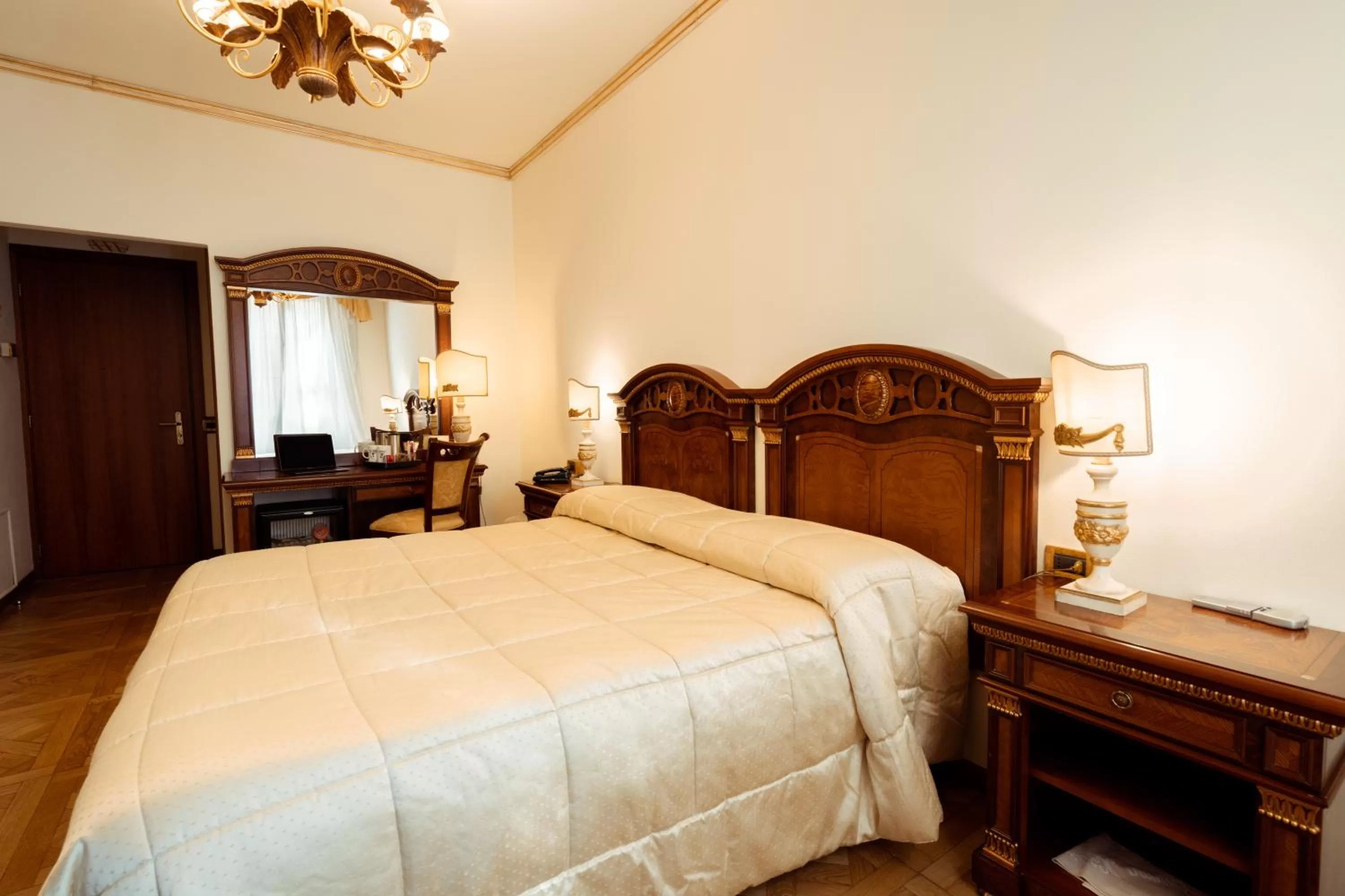 Bed in Hotel Palazzo Alexander