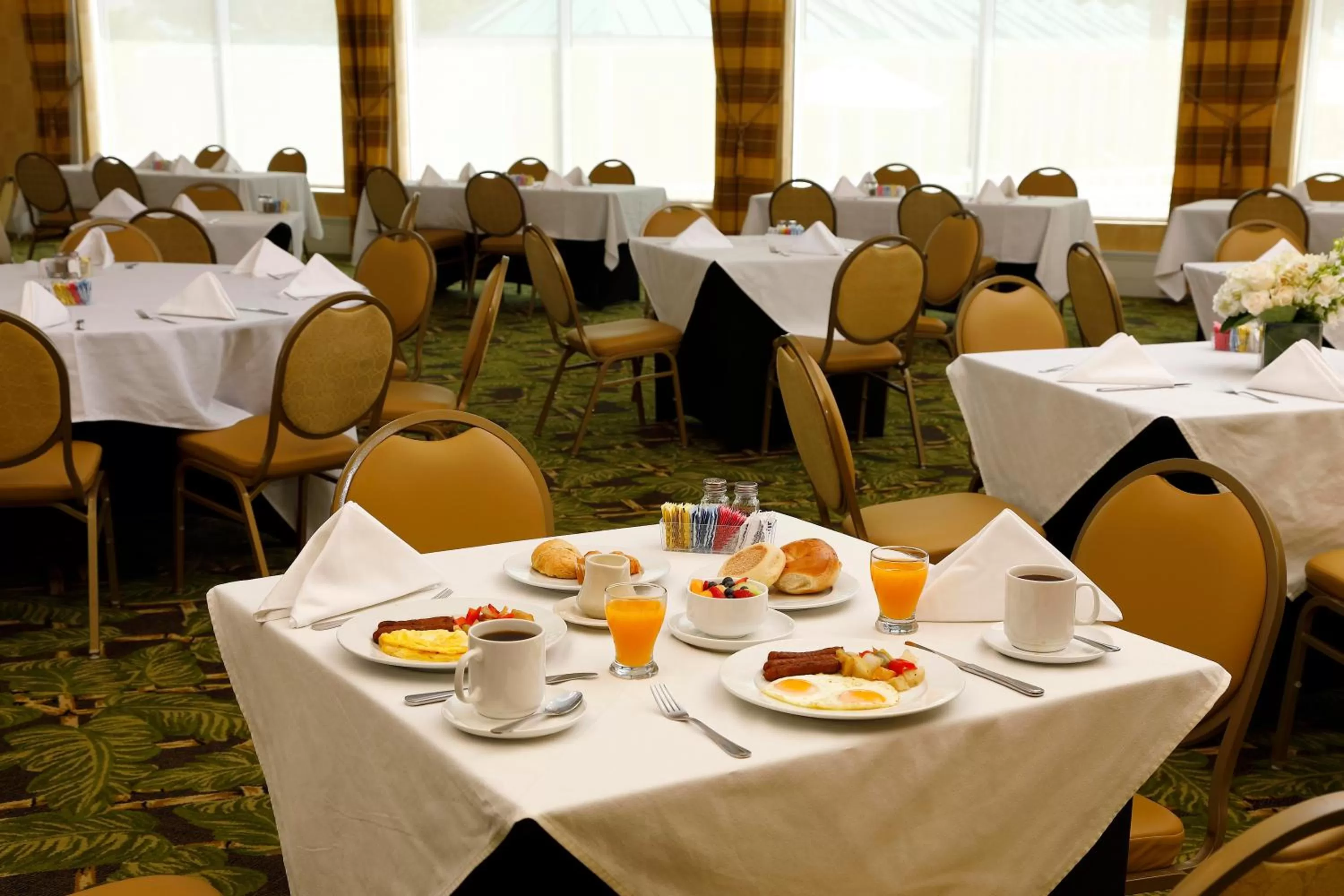 Breakfast in Sea View Hotel