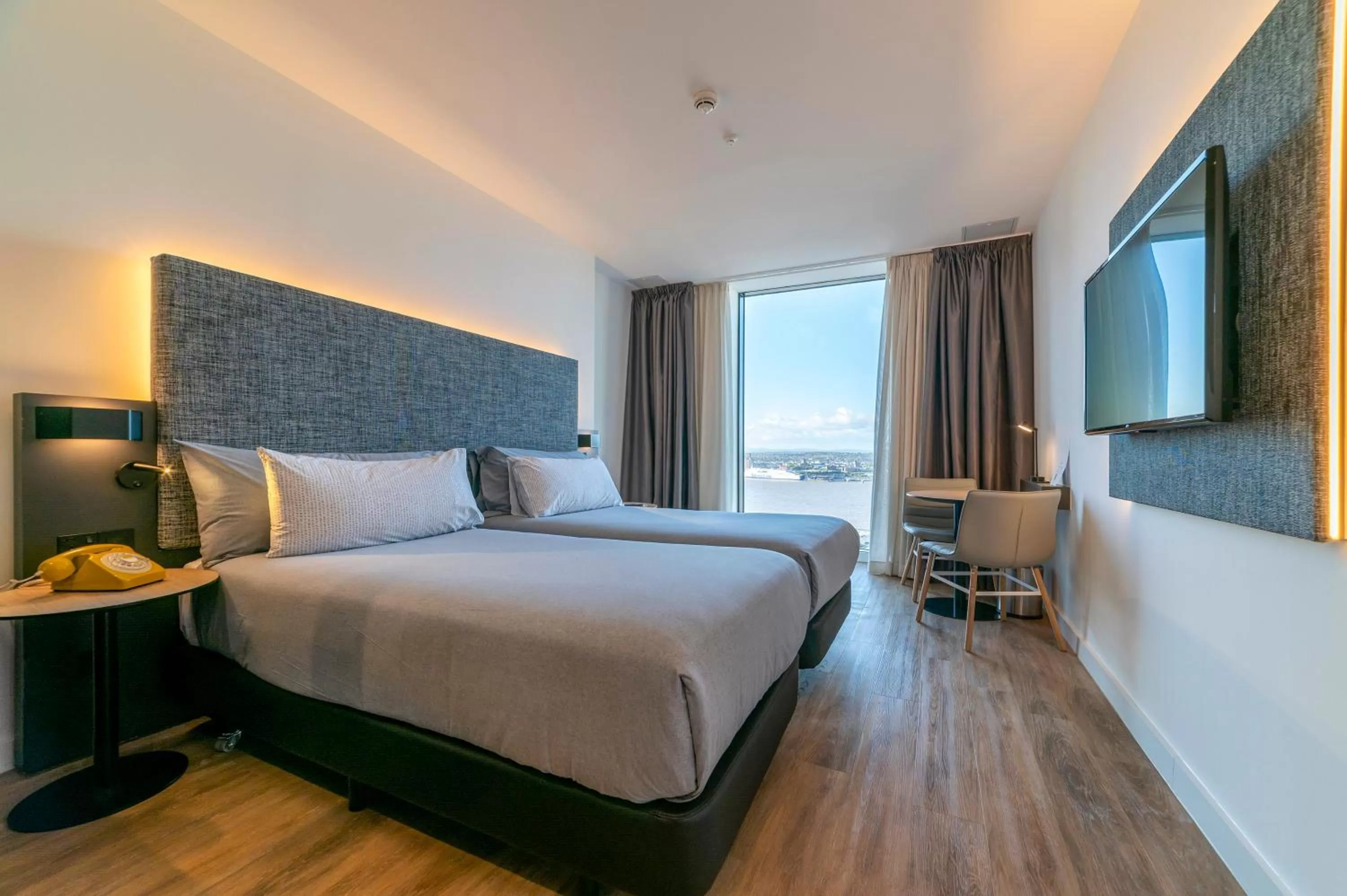 View (from property/room), Bed in INNSiDE by Meliá Liverpool