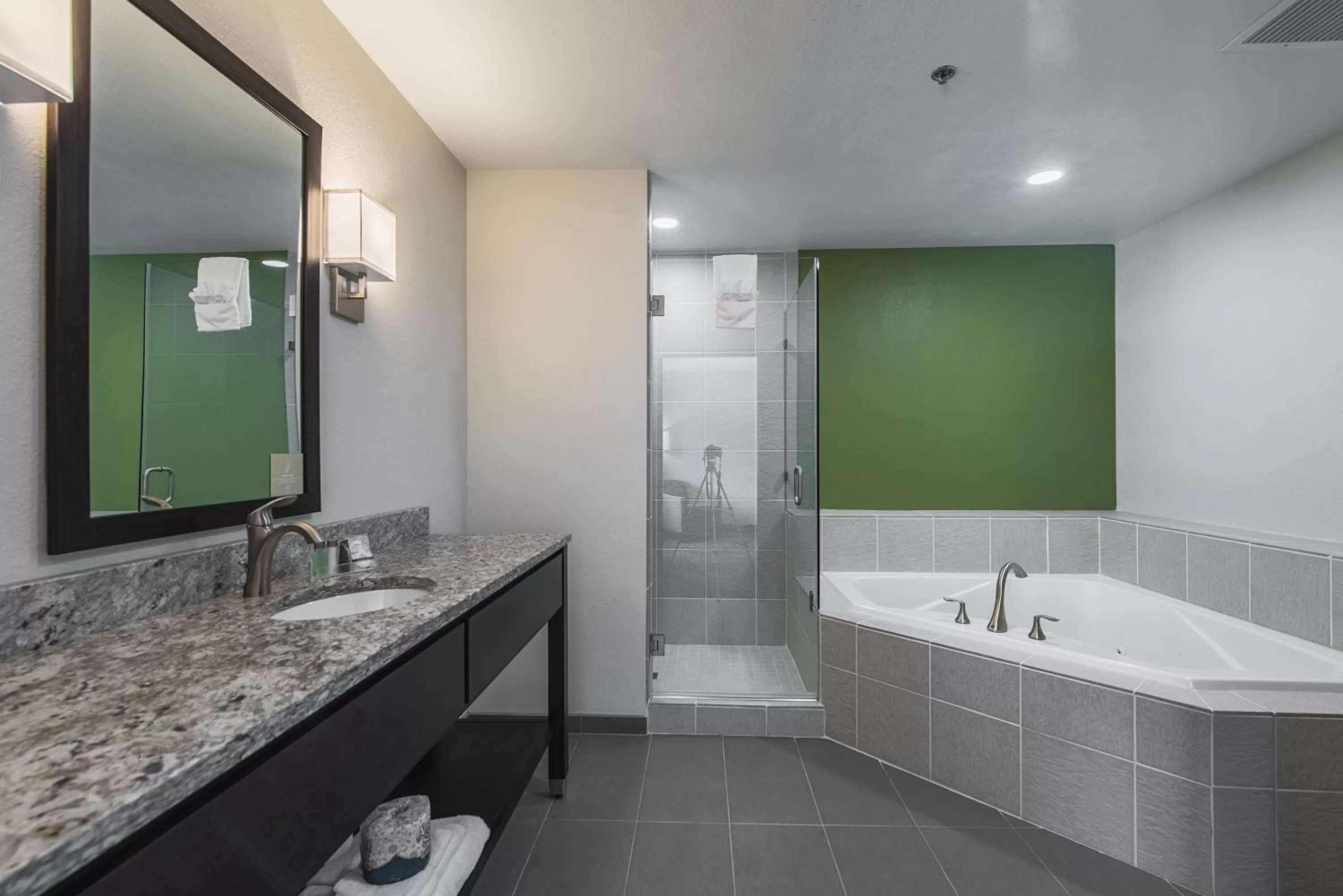 Bathroom in Sleep Inn & Suites Galion