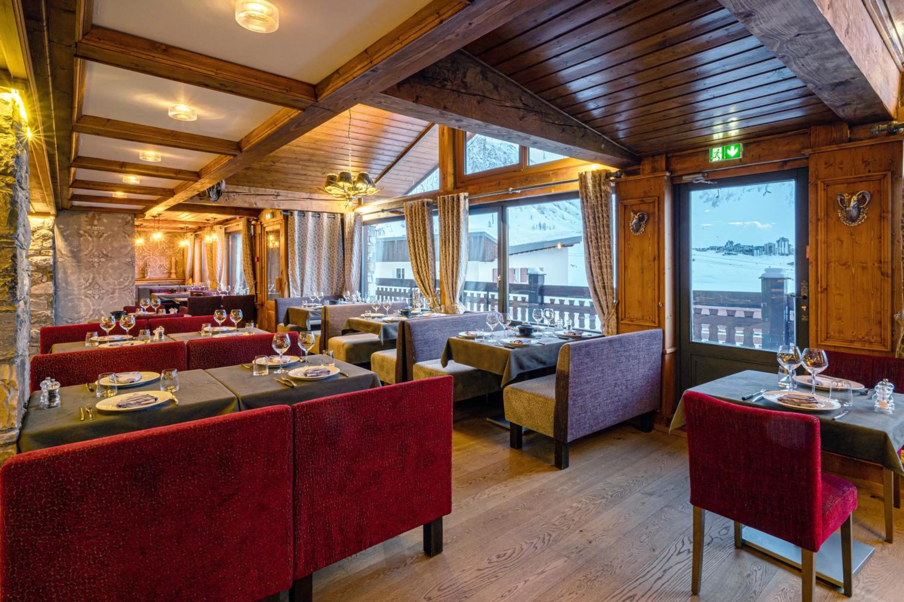 Restaurant/places to eat in Hôtel les Campanules by Les Etincelles