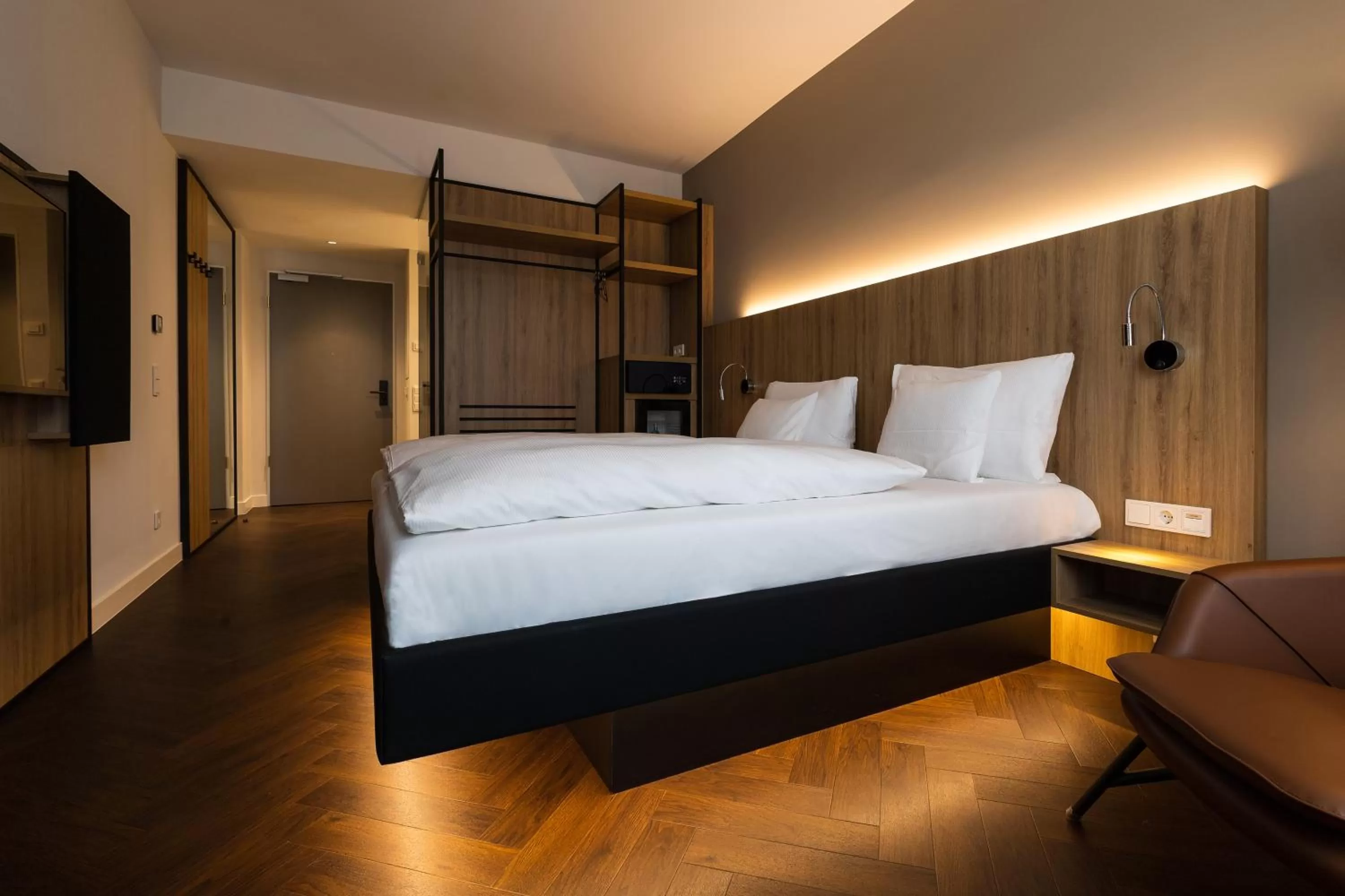 Photo of the whole room, Bed in GINN City & Lounge Yorck Berlin