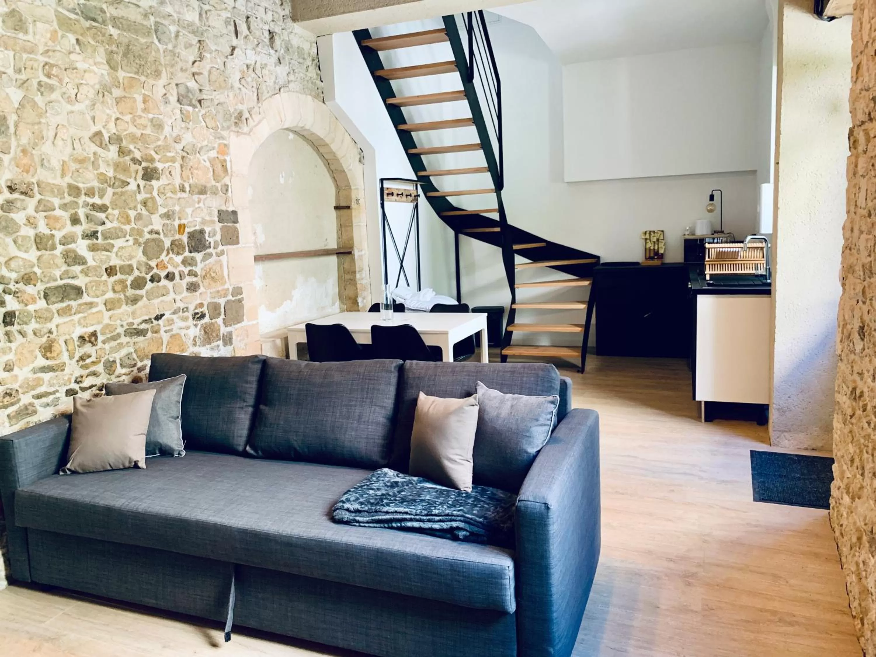 Seating Area in City Affaire : Bayeux Omaha