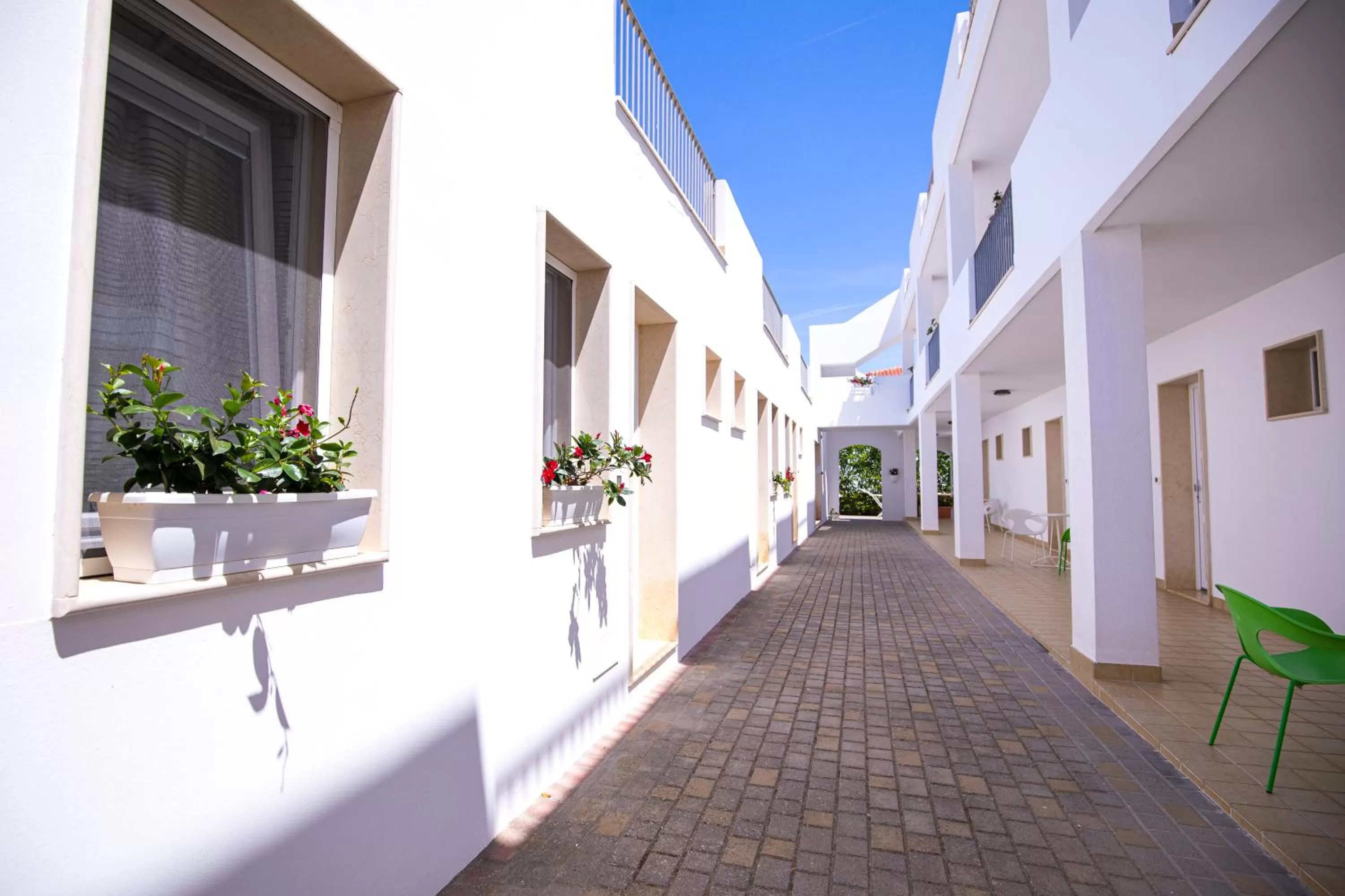 Property building in Donnosanto Residence Torre Santa Sabina