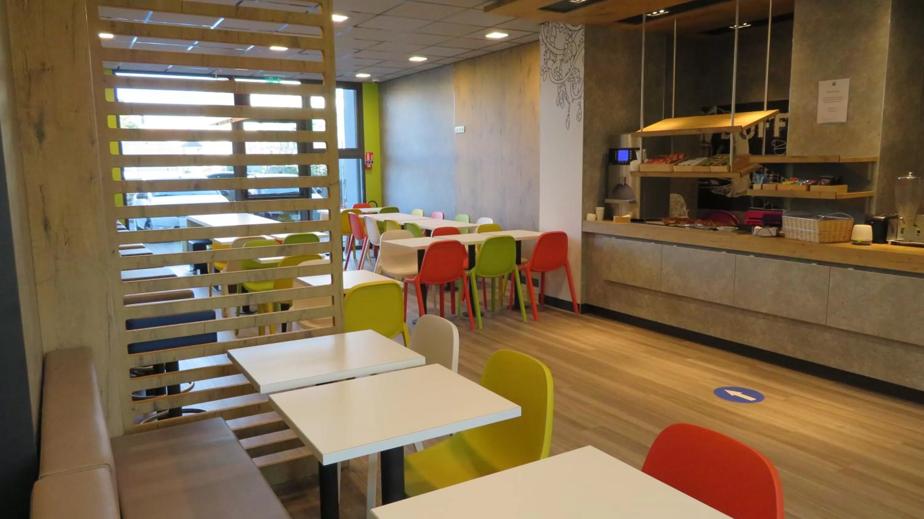Restaurant/places to eat in ibis budget Tours Centre Gare et congrès