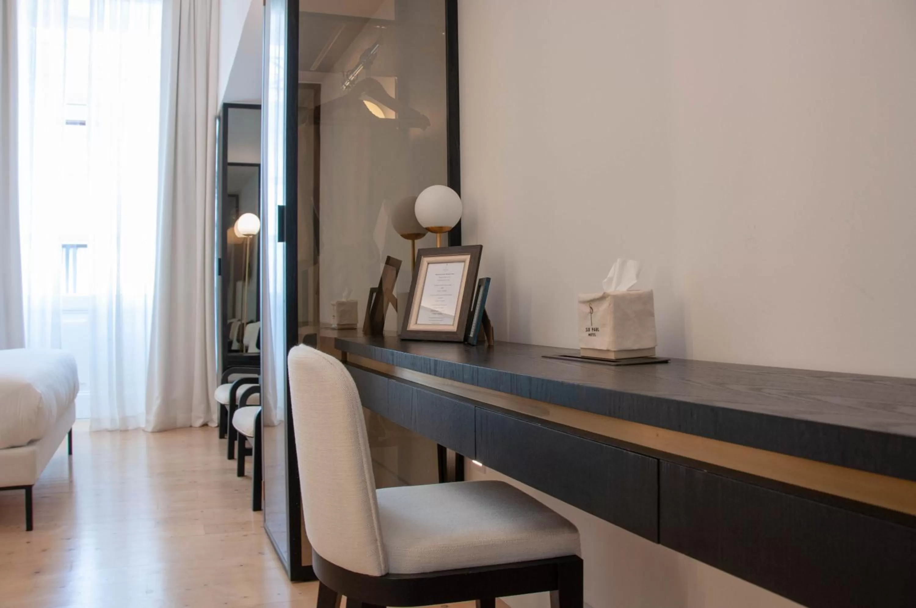 Coffee/tea facilities in S Paul City Hotel