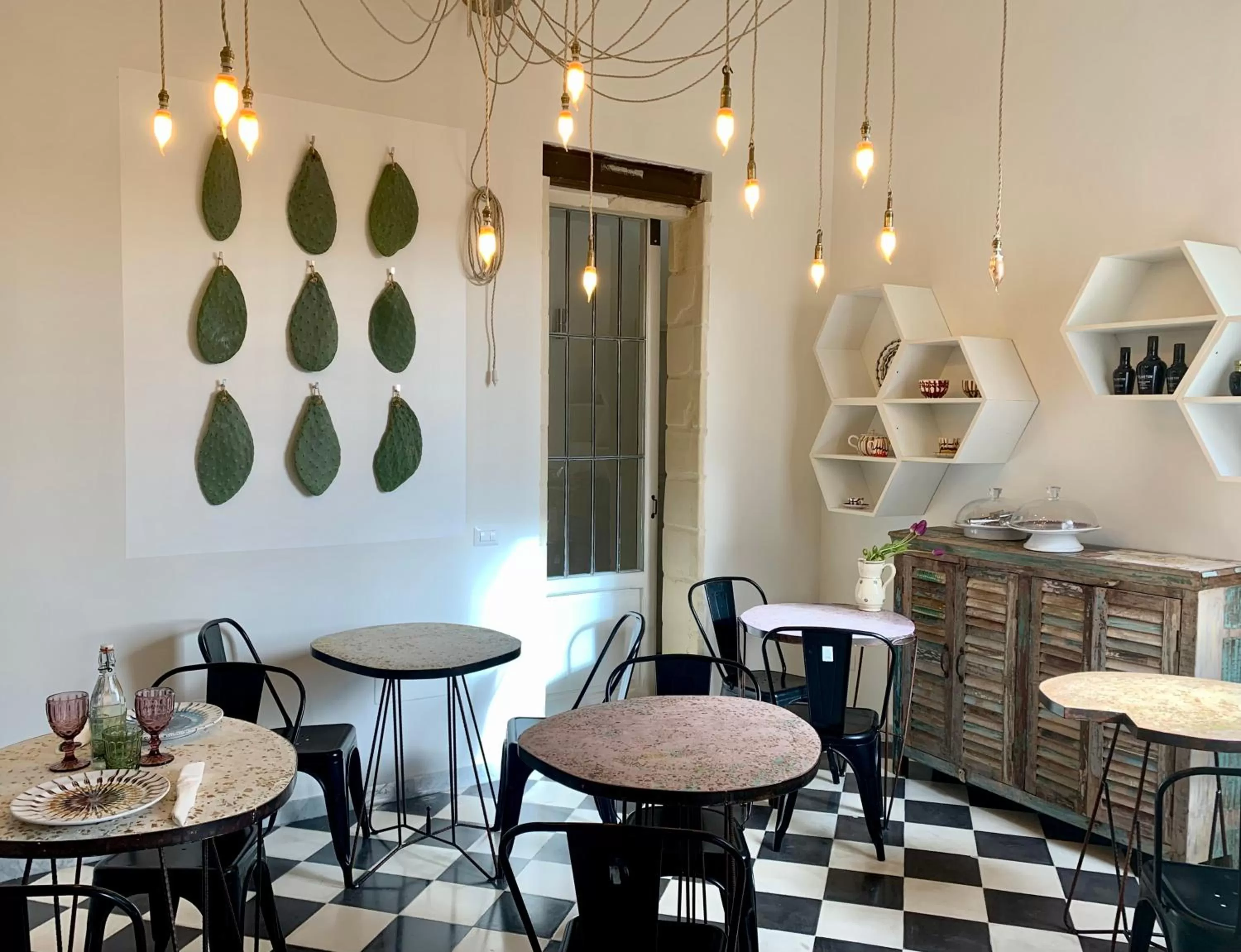 Restaurant/places to eat in HABITARE Lecce & Salento