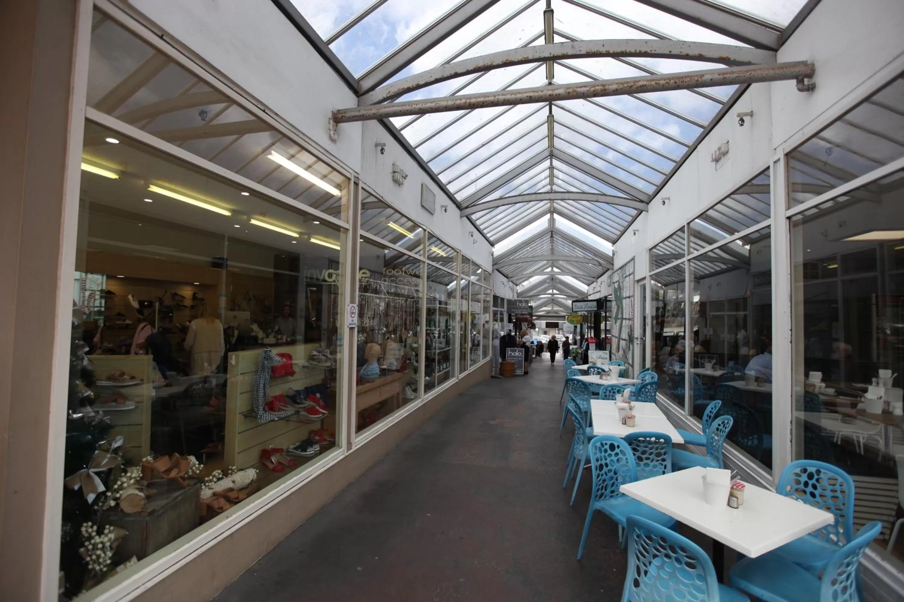 Restaurant/places to eat in Mornington Motel