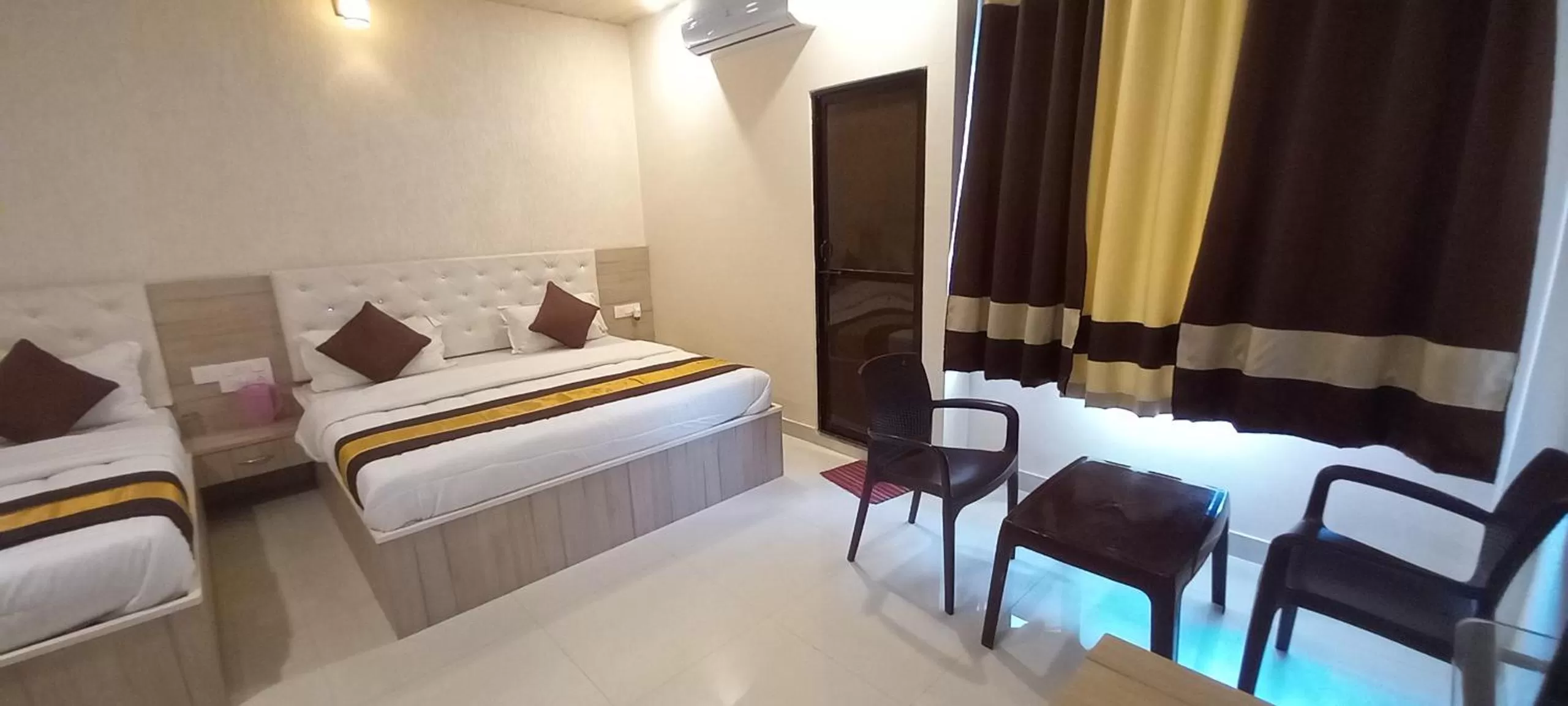 Bed in Sanjog Resort