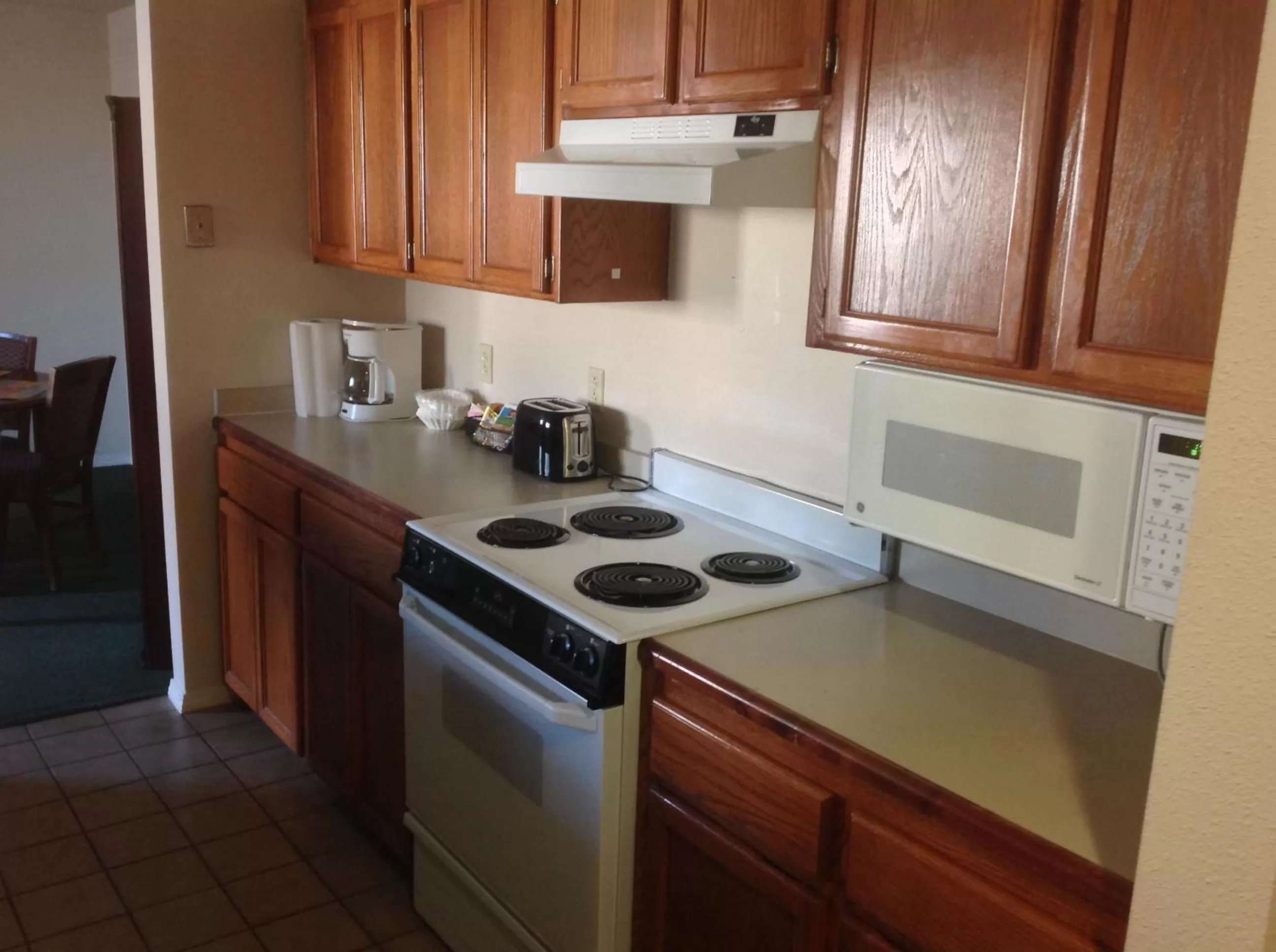 Kitchen or kitchenette in Hawthorn Extended Stay by Wyndham El Paso