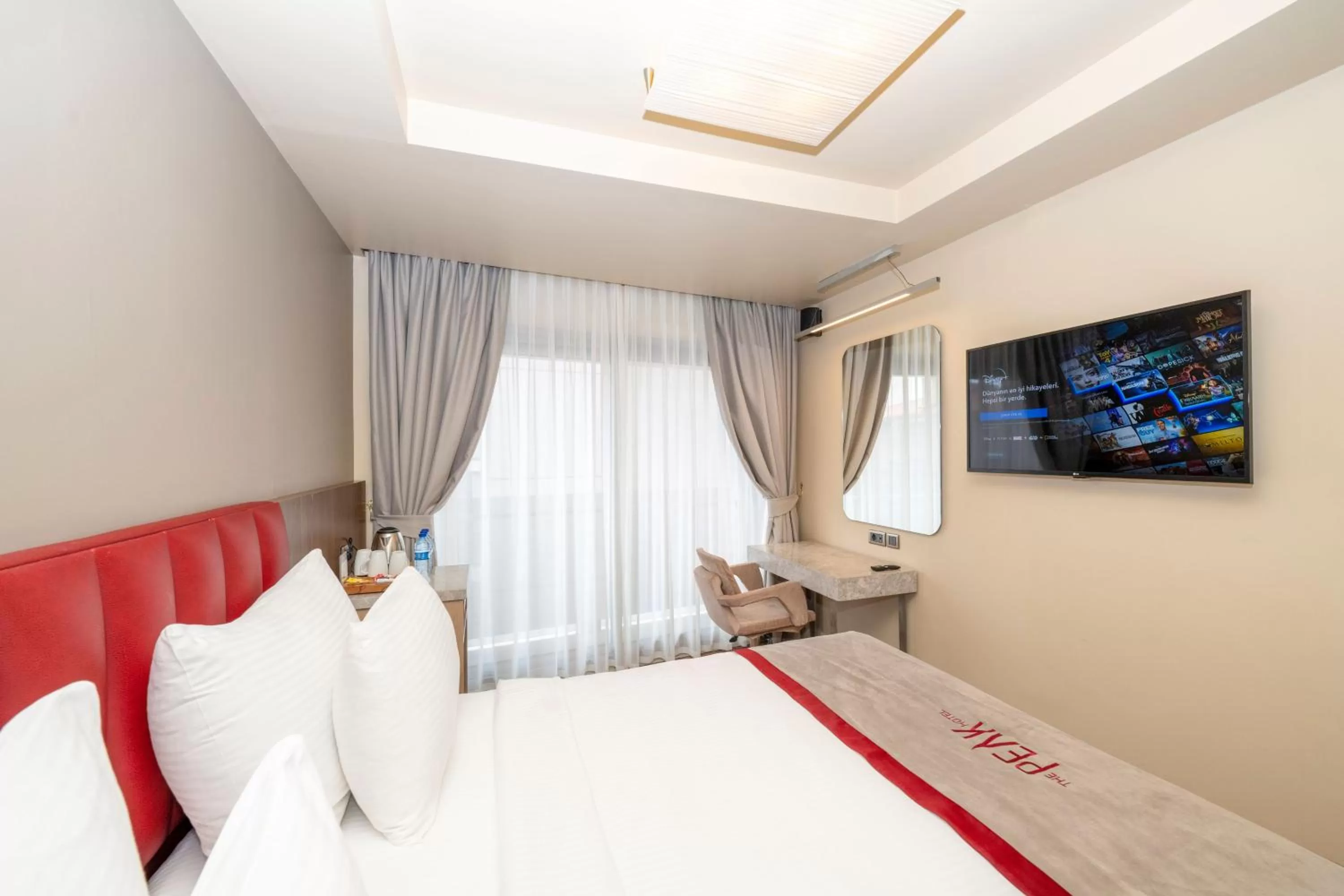 Photo of the whole room, Bed in Ramada By Wyndham Istanbul Pera Taksim