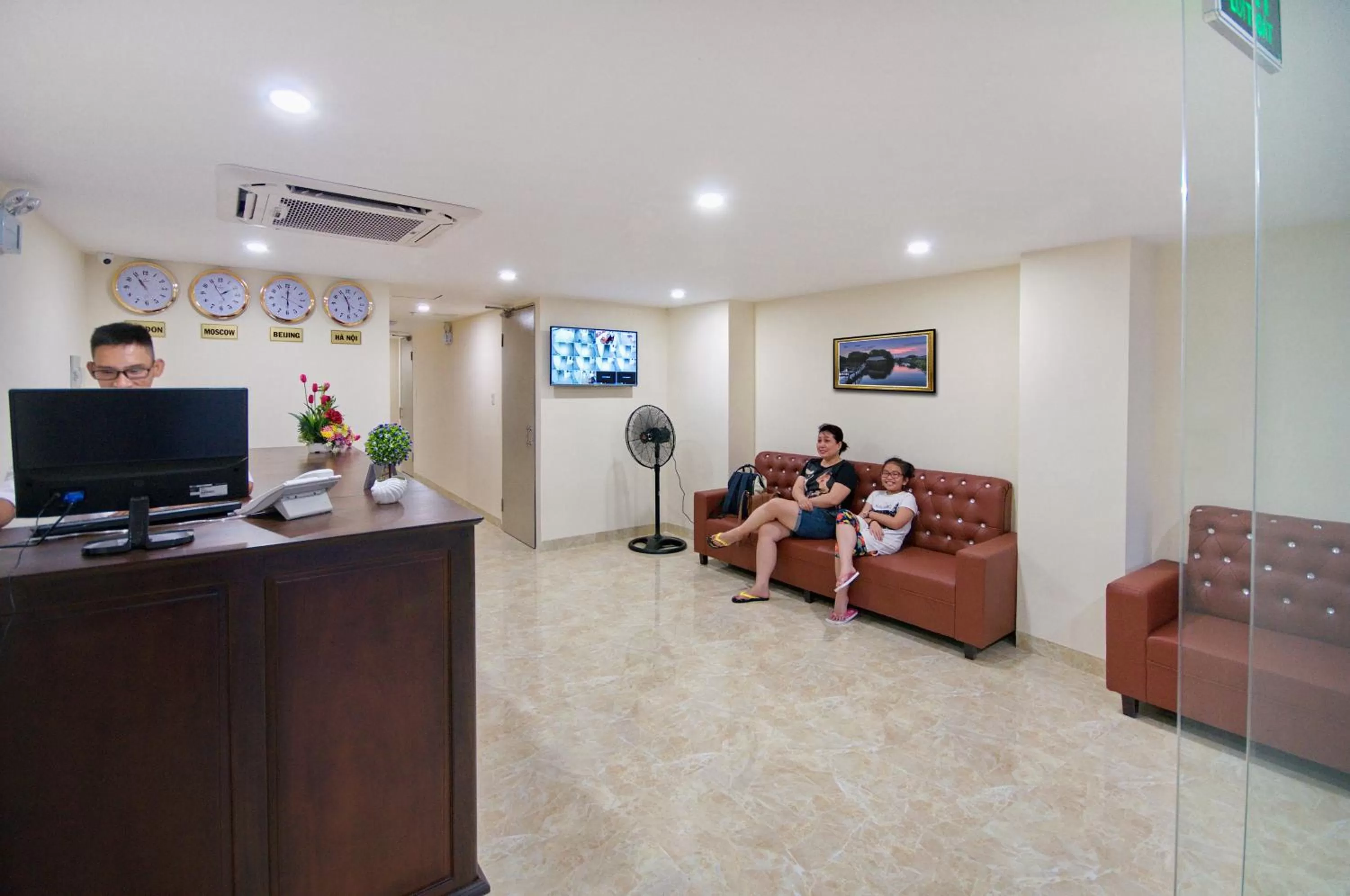 Living room in Harvey Hotel & Apartments