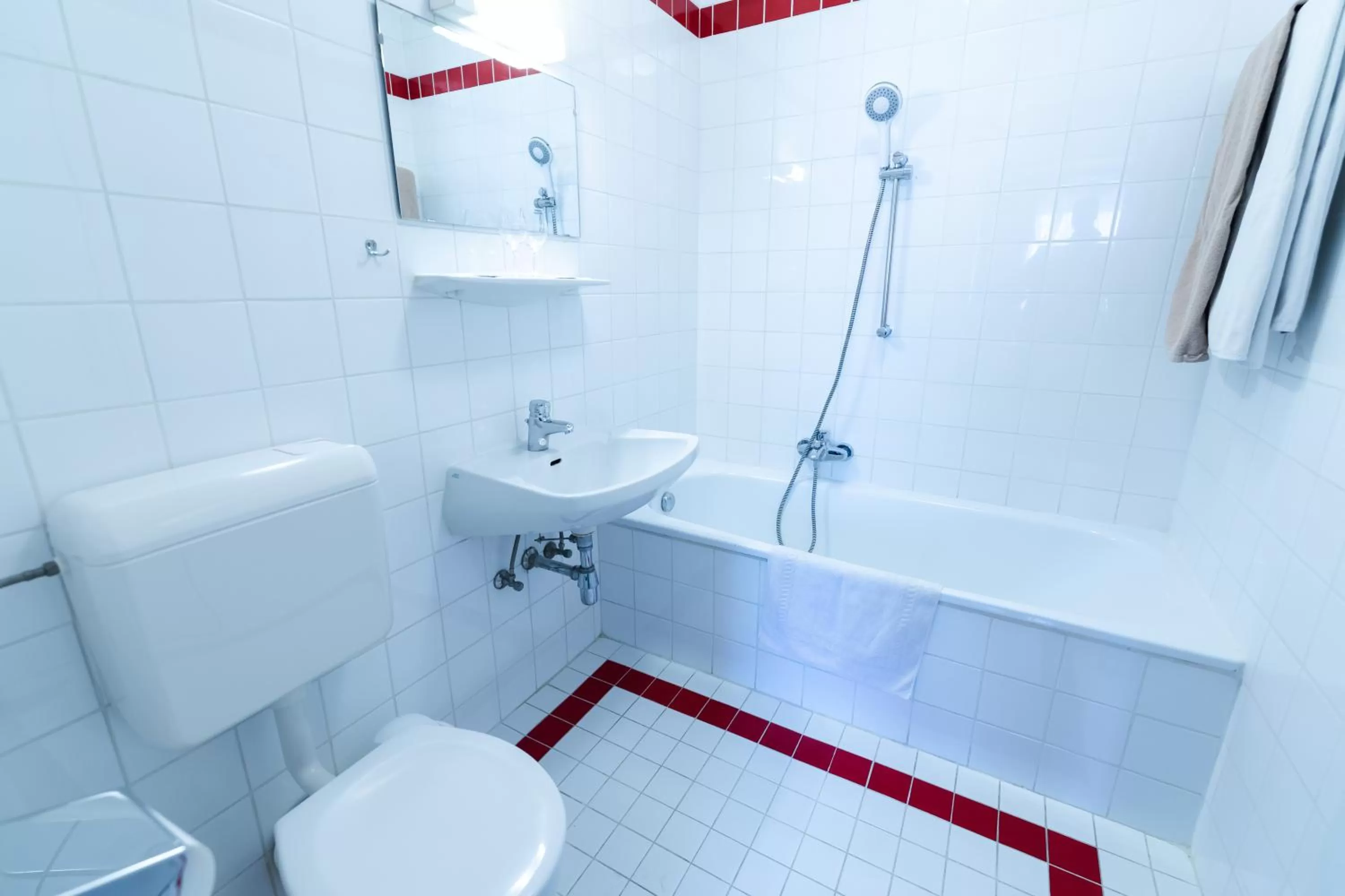 Bathroom in Hotel Am Limes