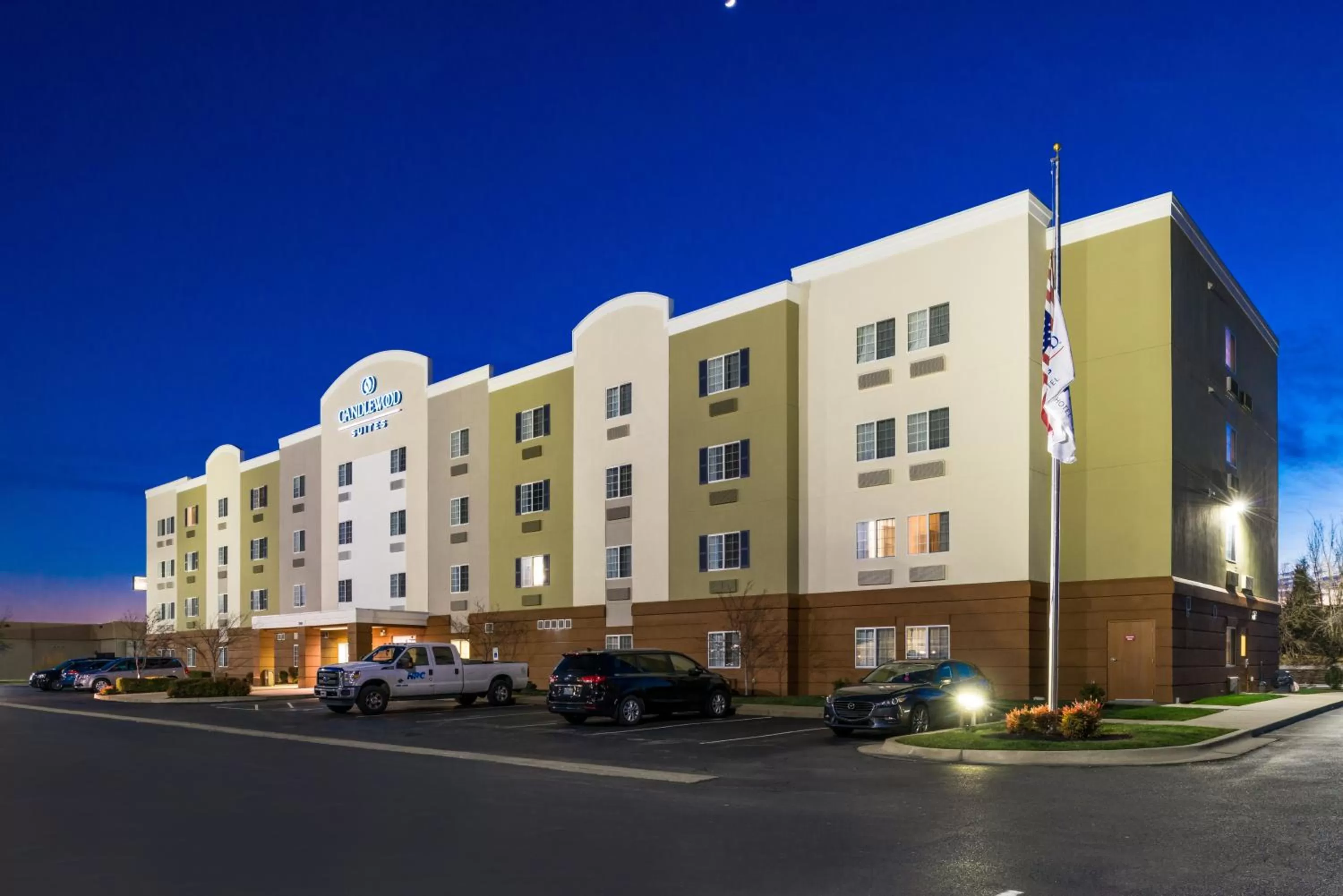 Property building in Candlewood Suites Paducah by IHG