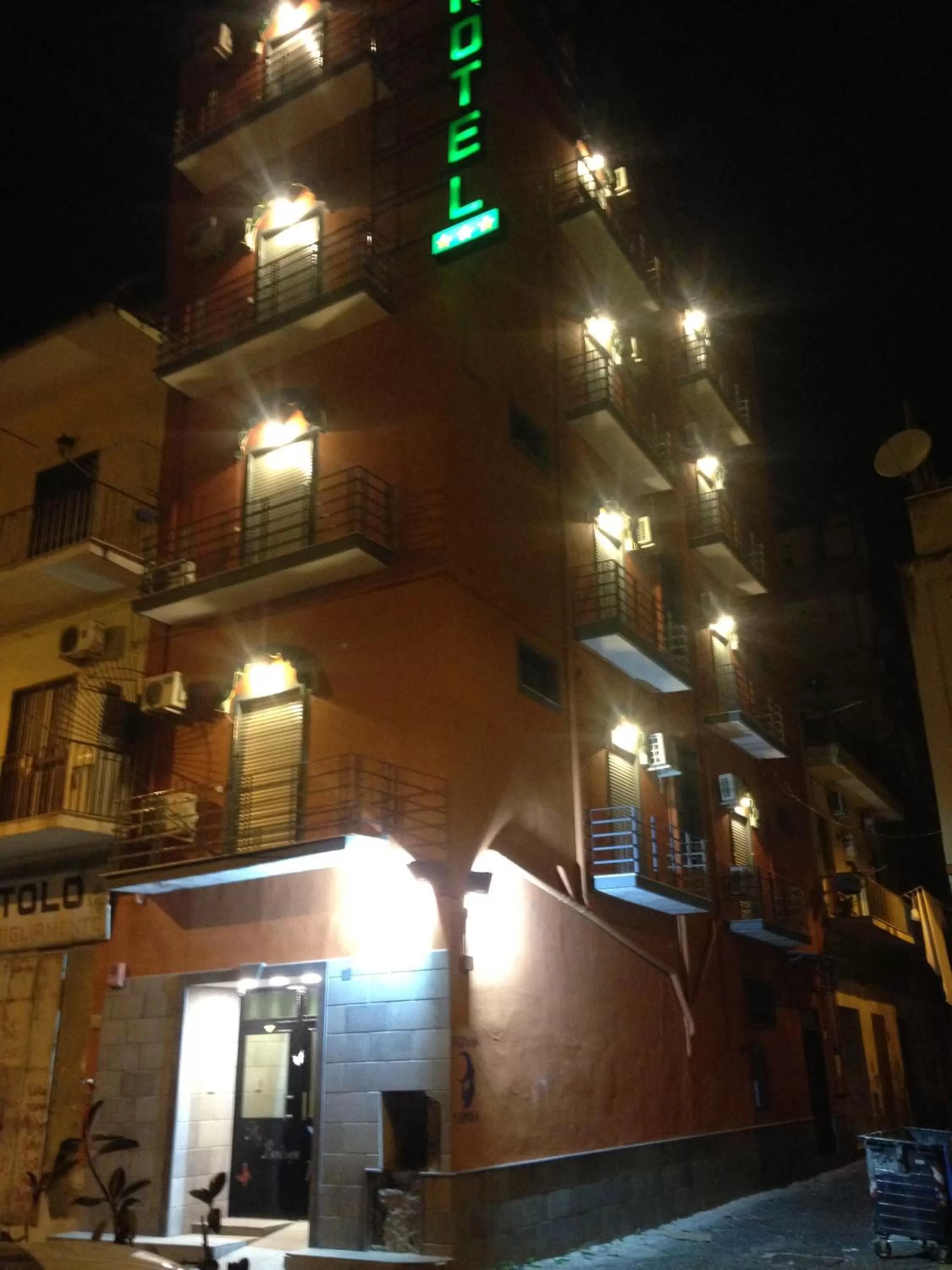 Property building in Fly Boutique Hotel