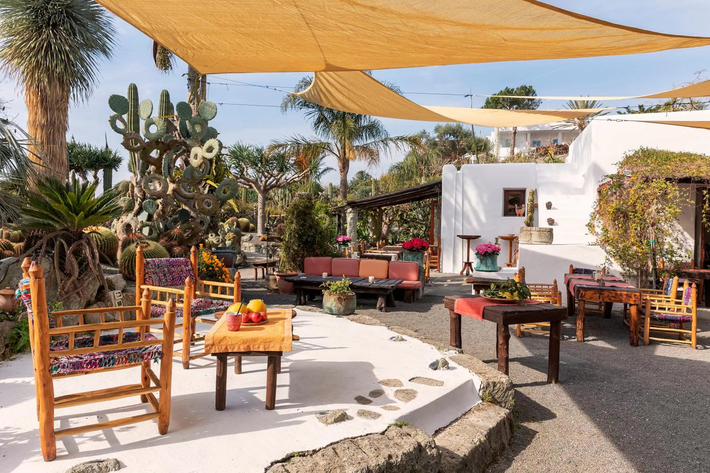 Restaurant/places to eat in Villa Ravino Aparthotel