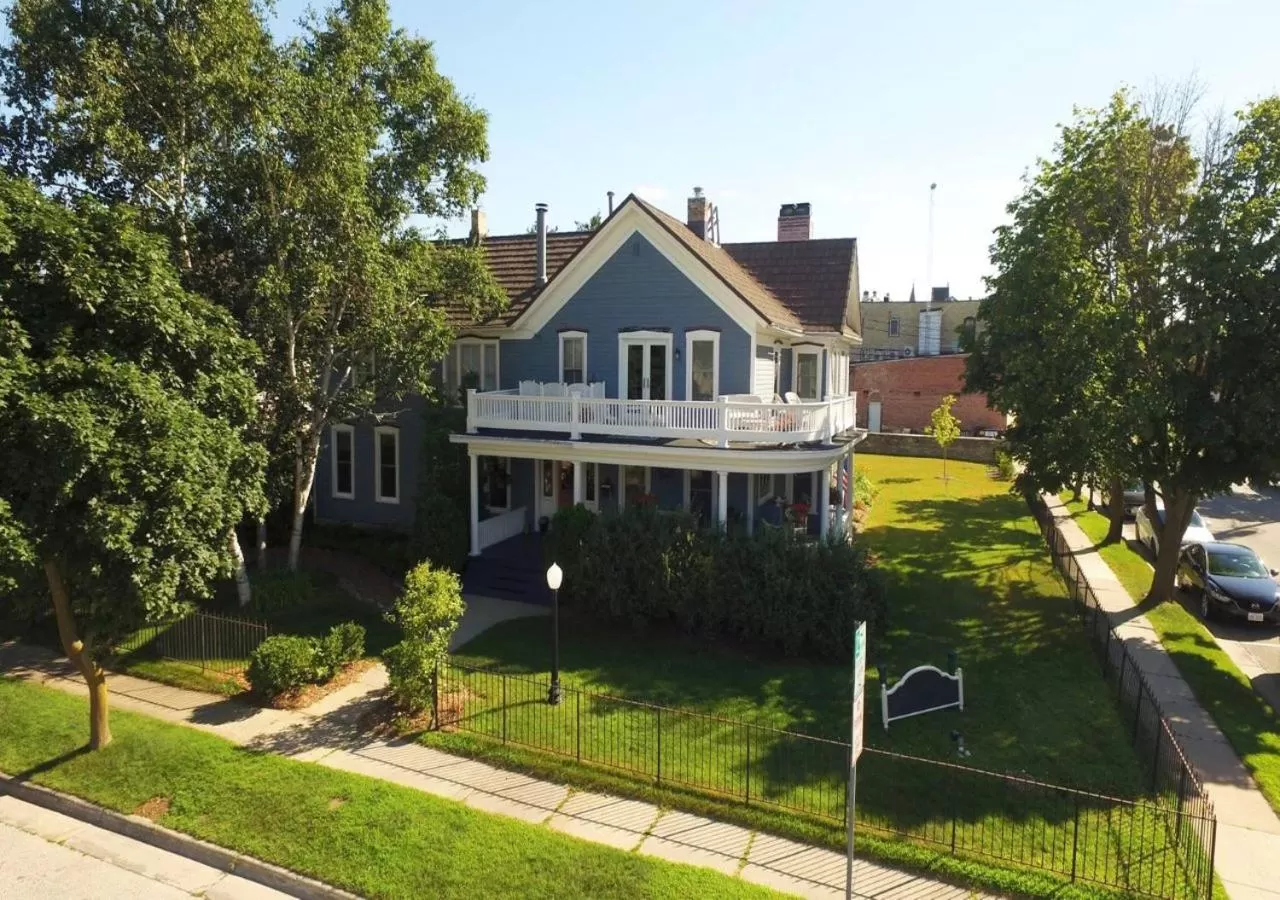 Property Building in The Wanderlust Hotel